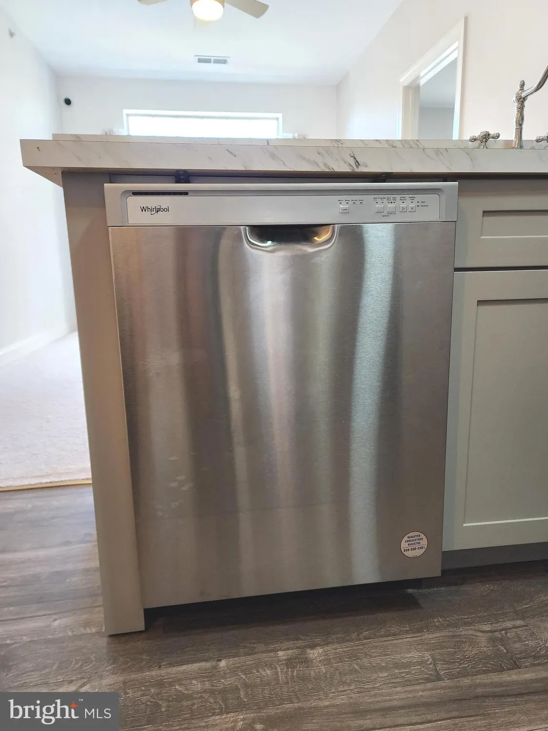 Property Slideshow image 15 of 35 | 3000 fountainview cir # 3411, Newark, DE, 19713