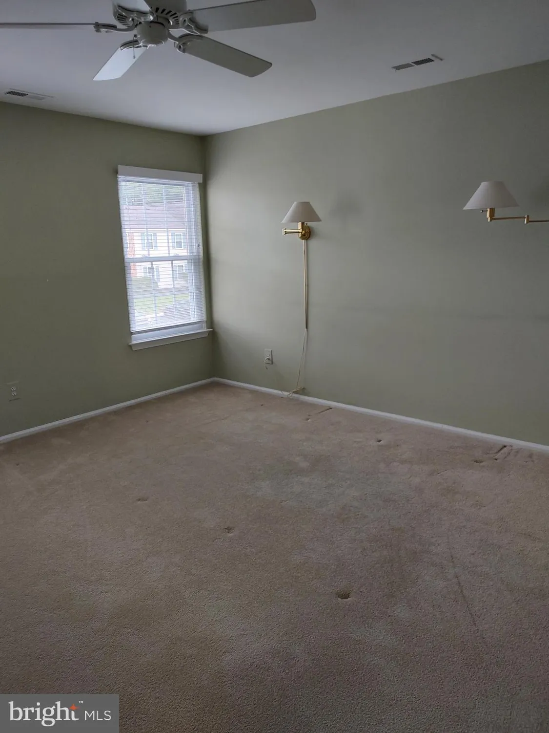 Property Slideshow image 10 of 16 | 1302b ginger dr, Mount Laurel, NJ, 08054