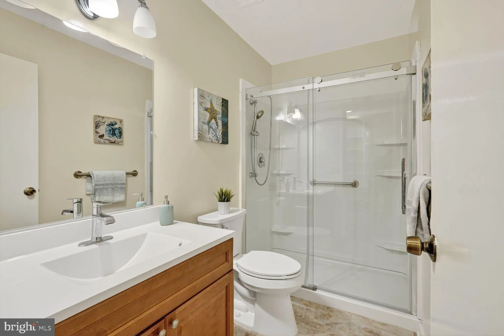 Property Slideshow image 13 of 27 | 3110 adderley ct # 245-a, Silver Spring, MD, 20906