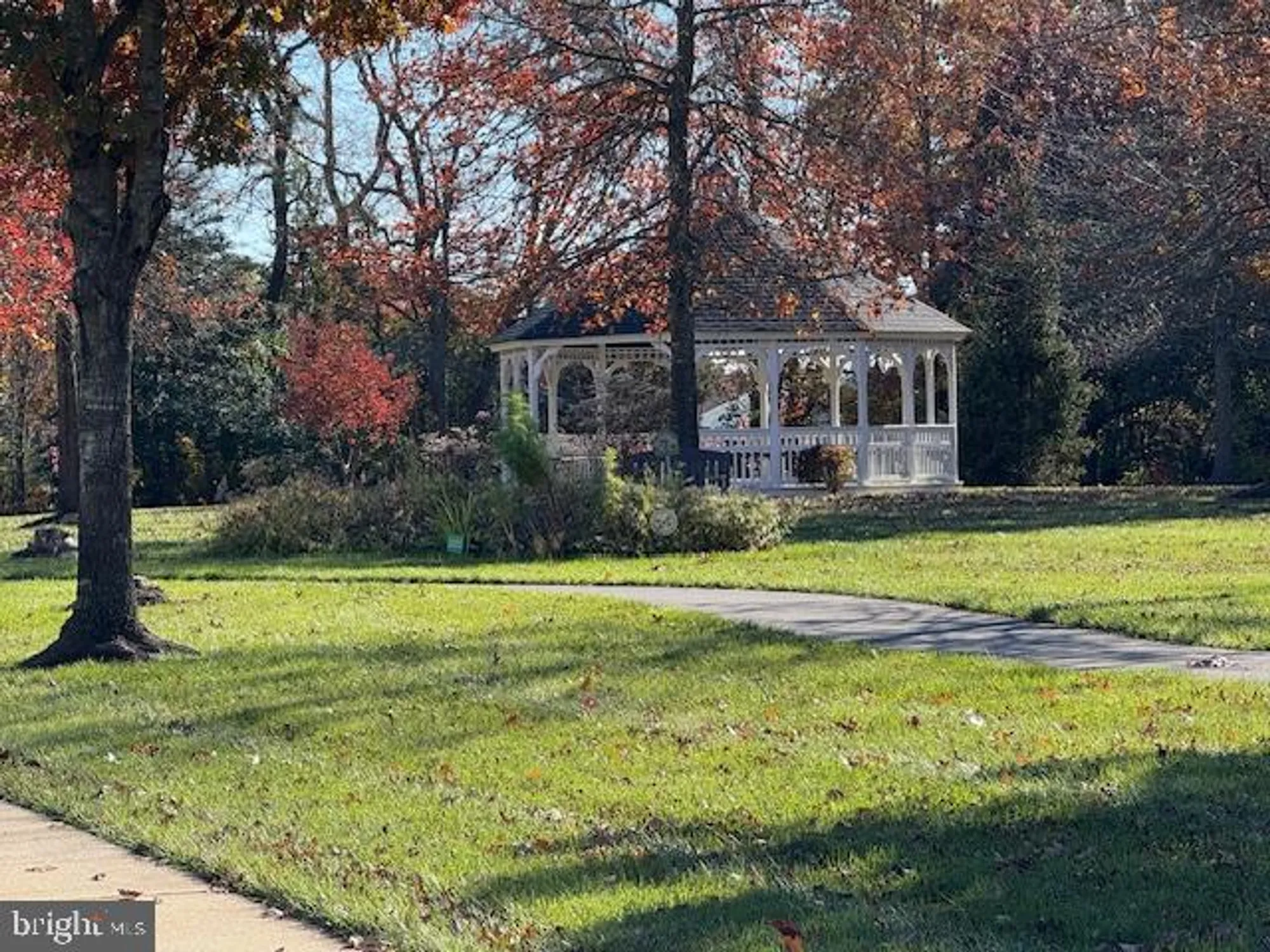 Property Slideshow image 23 of 30 | 14 burtons dr, Southampton, NJ, 08088