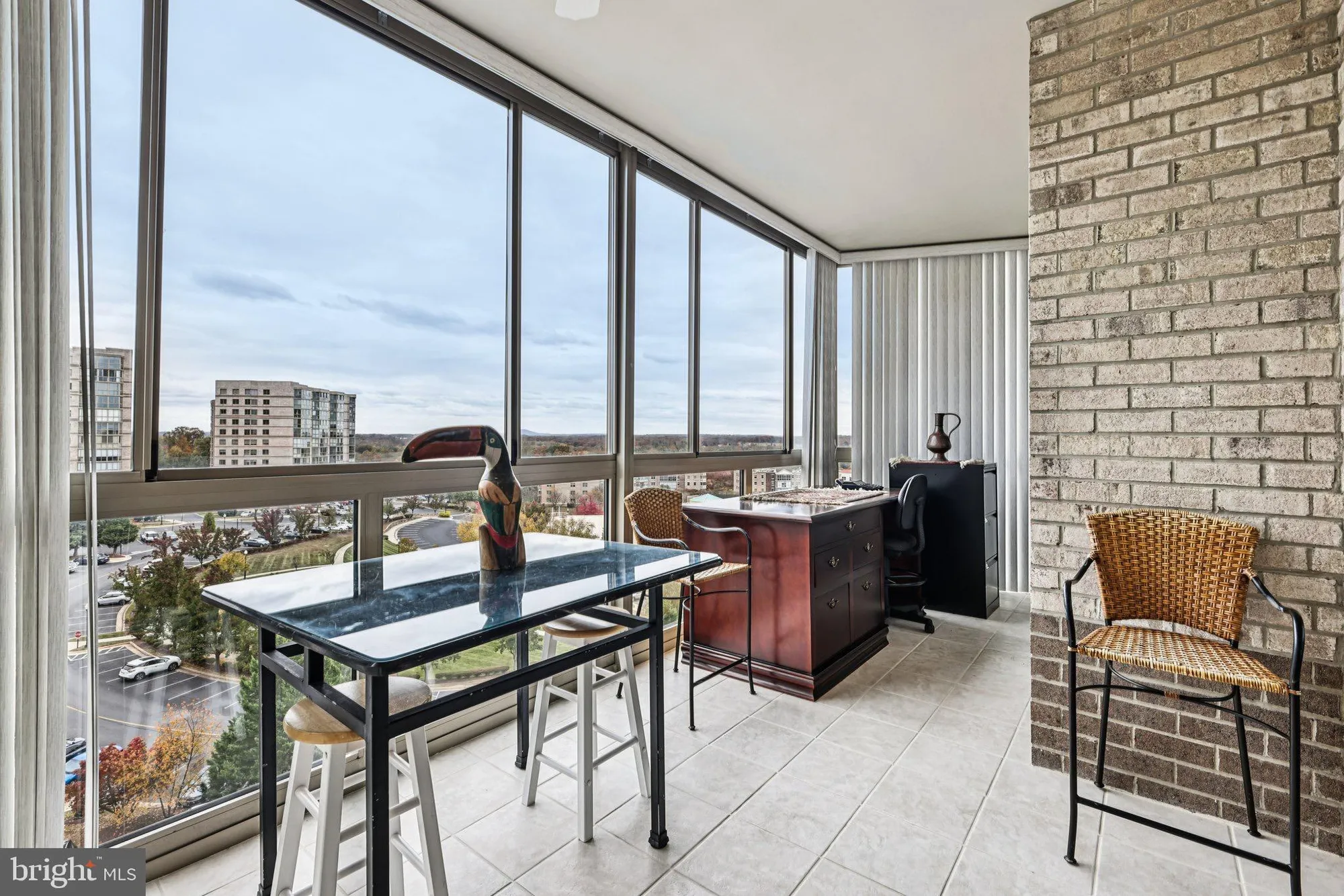 Property Slideshow image 19 of 33 | 19375 cypress ridge ter unit 708, Leesburg, VA, 20176