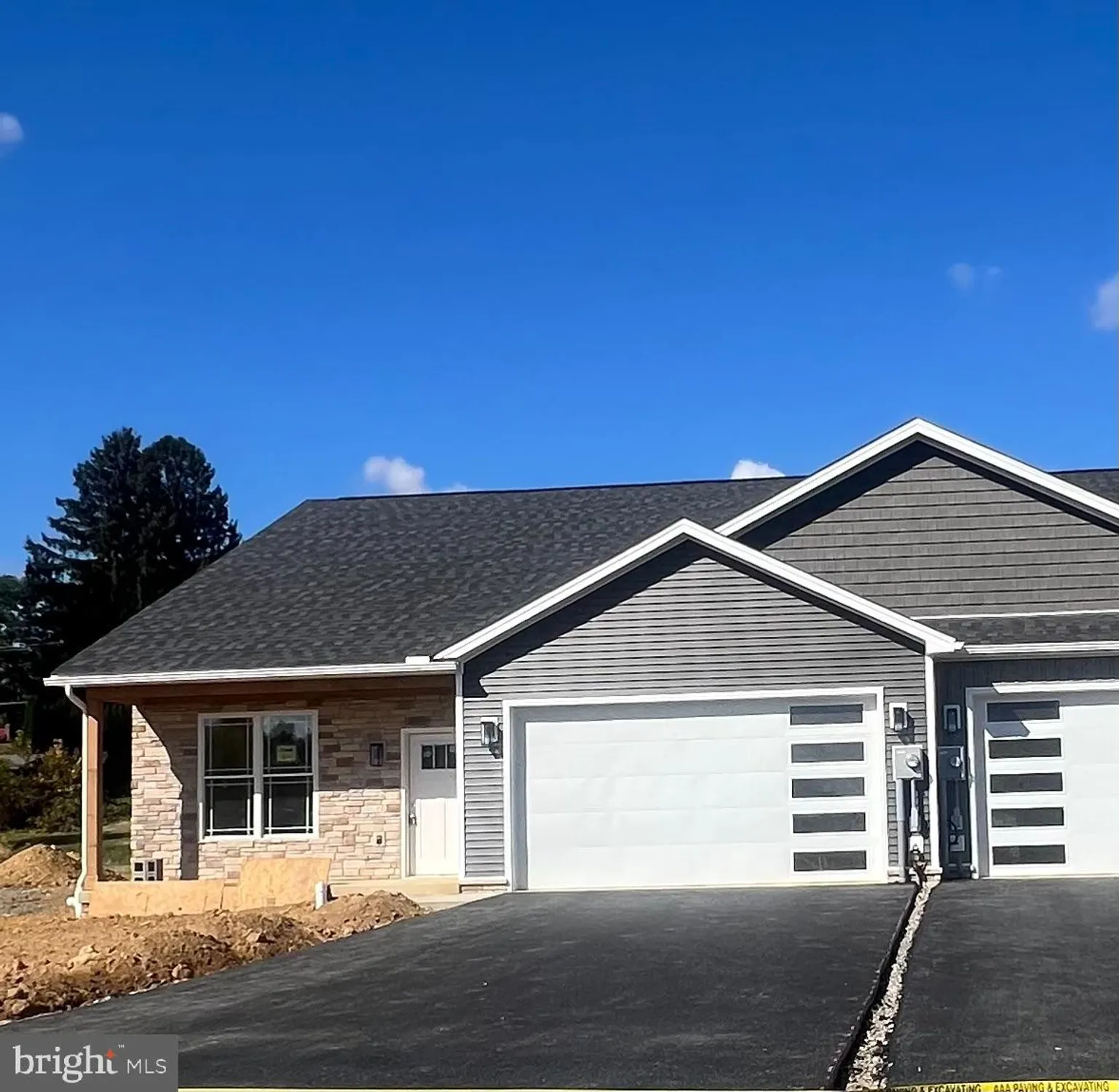 Property Slideshow image 1 of 2 | 11845 mystic rock ln s, Waynesboro, PA, 17268