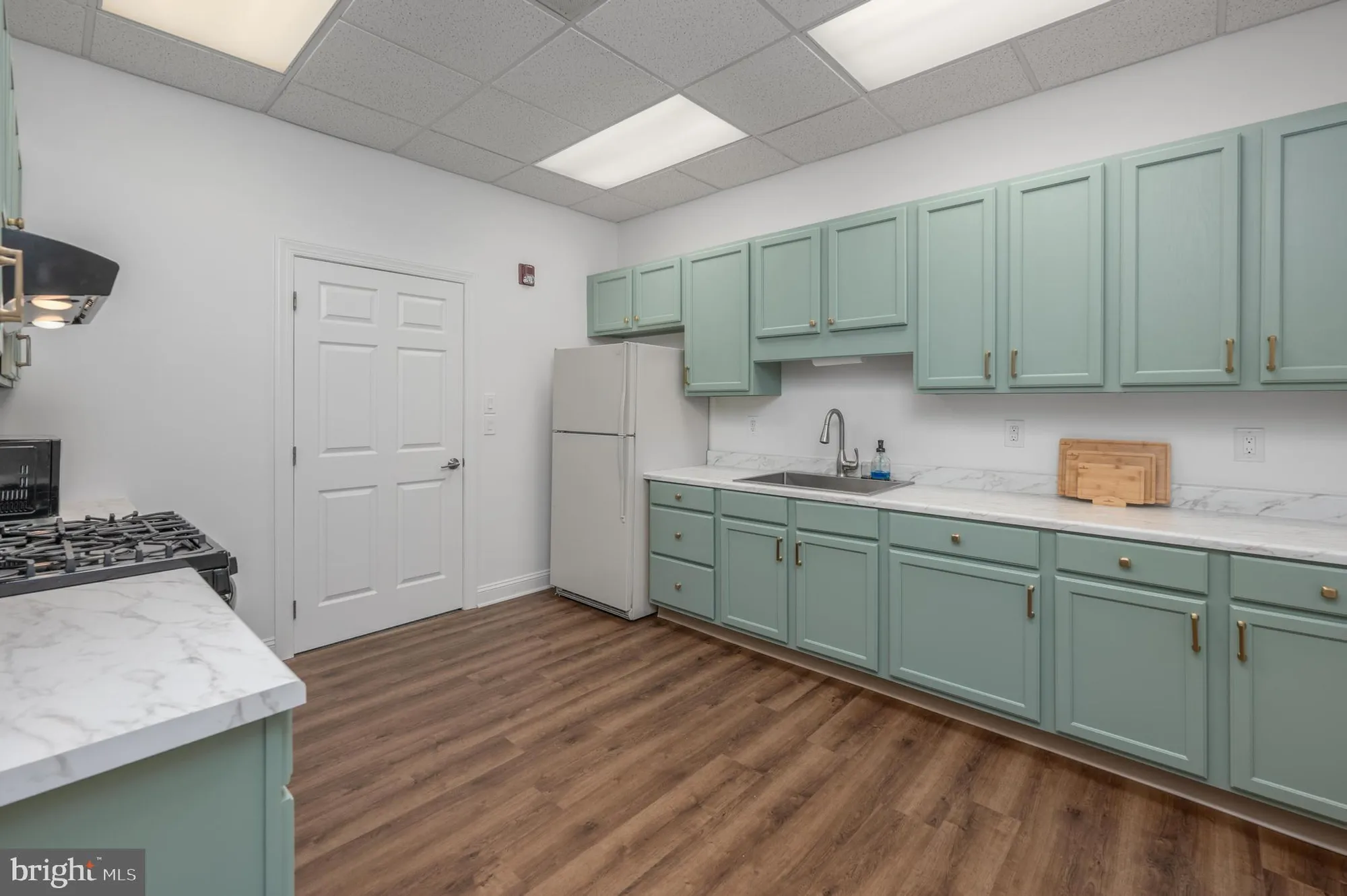 Property Slideshow image 26 of 41 | 8 jonquil pl, Marlton, NJ, 08053