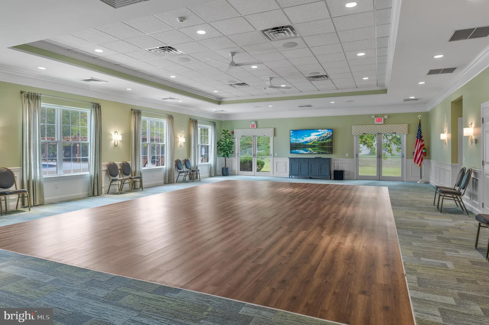 Property Slideshow image 23 of 41 | 8 jonquil pl, Marlton, NJ, 08053