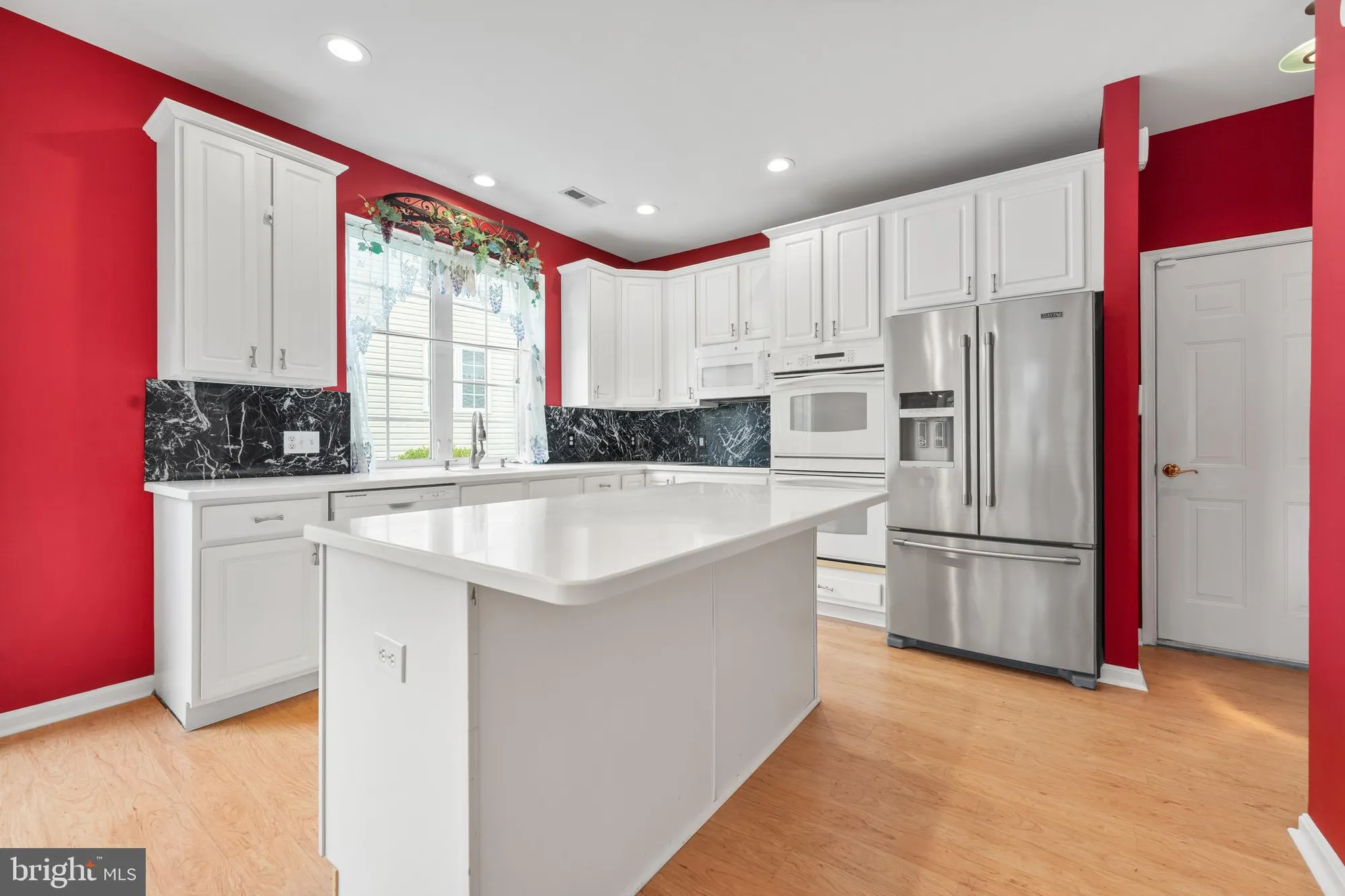 Property Slideshow image 14 of 49 | 3855 somerset dr, Collegeville, PA, 19426