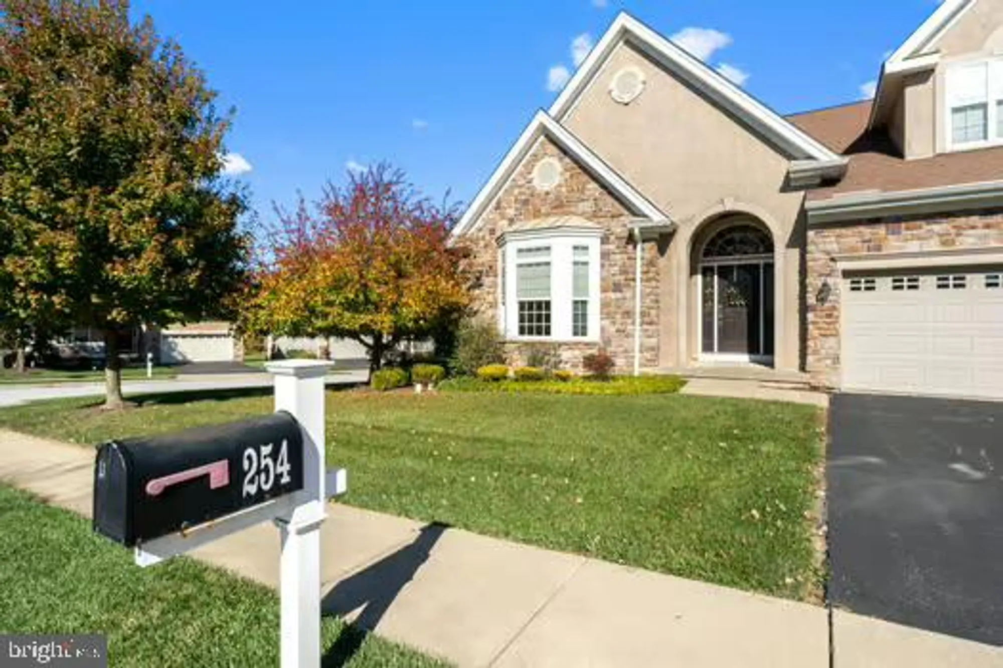 Property Slideshow image 2 of 8 | 254 hendrickson ln, West Grove, PA, 19390