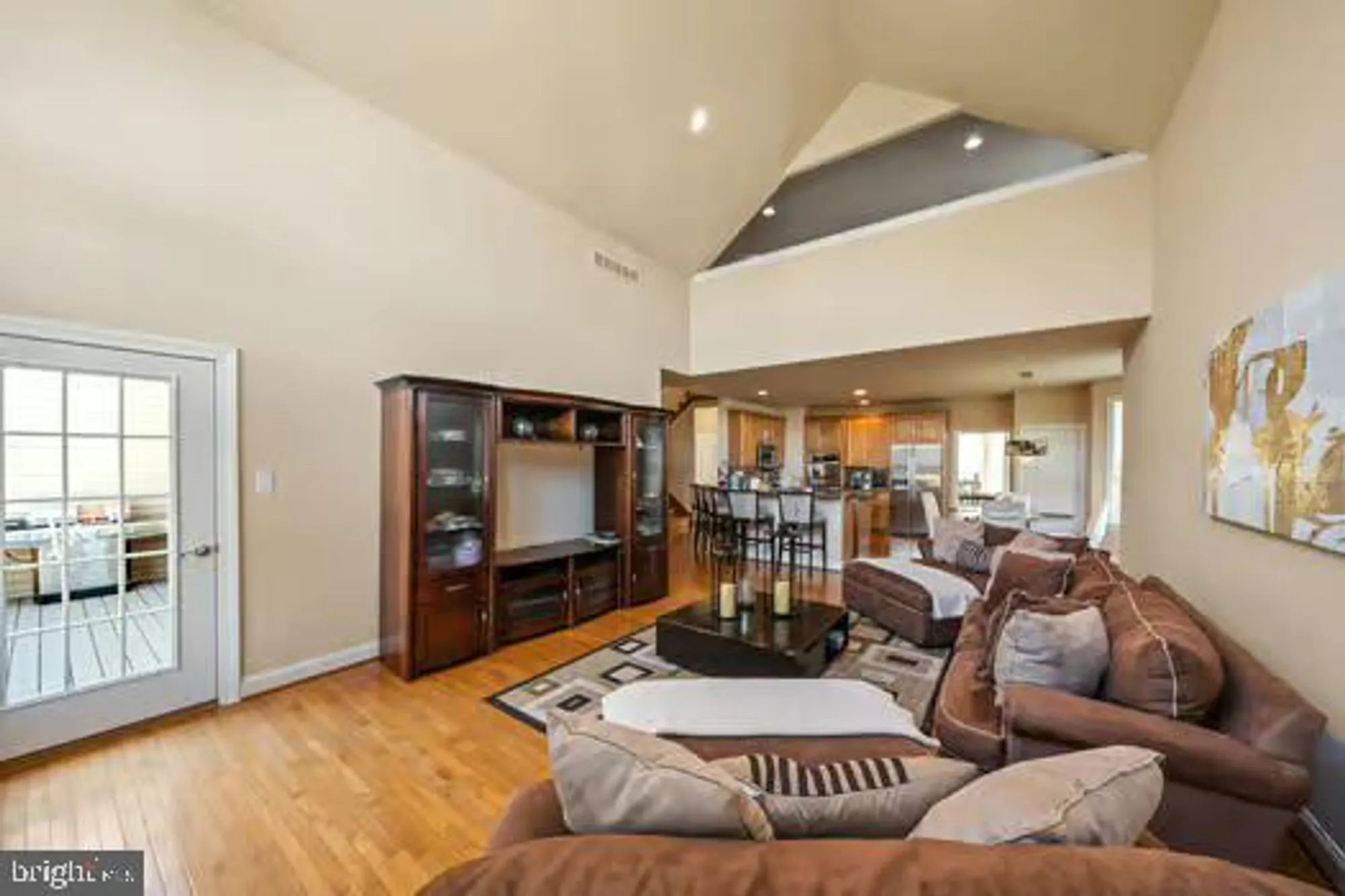 Property Slideshow image 7 of 8 | 254 hendrickson ln, West Grove, PA, 19390