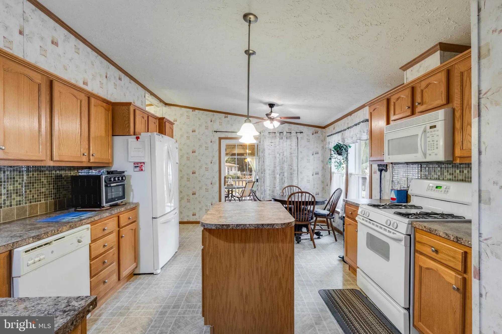 Property Slideshow image 7 of 38 | 26446 cottontail cv, Millsboro, DE, 19966