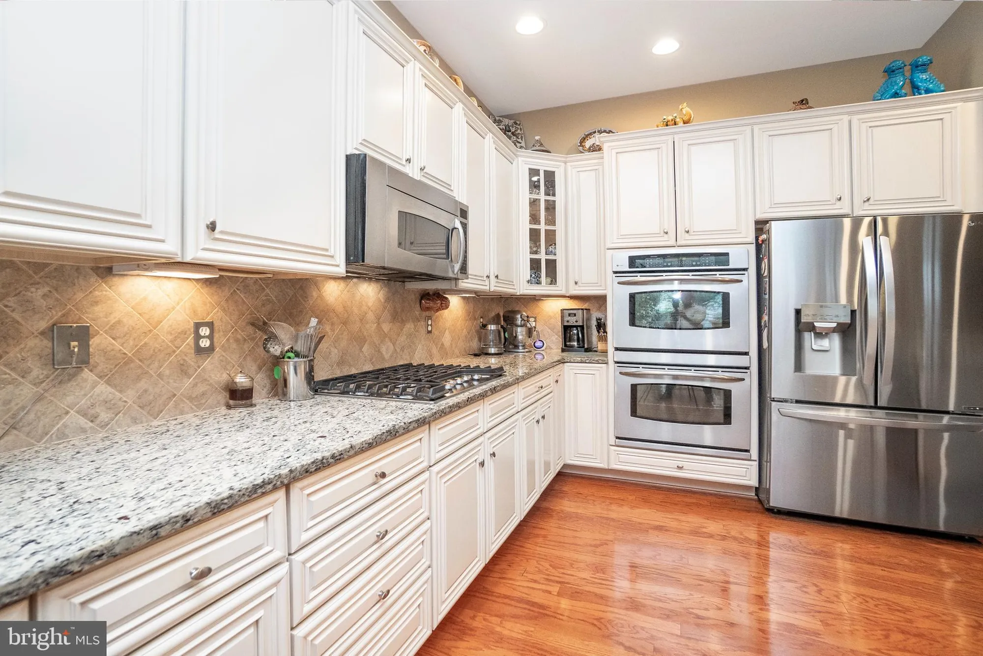 Property Slideshow image 15 of 52 | 5243 canyon creek way, Haymarket, VA, 20169