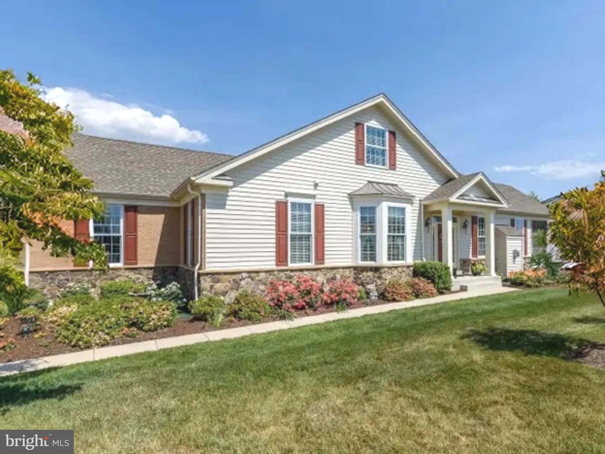 Property Slideshow image 3 of 39 | 44557 granite run ter, Ashburn, VA, 20147