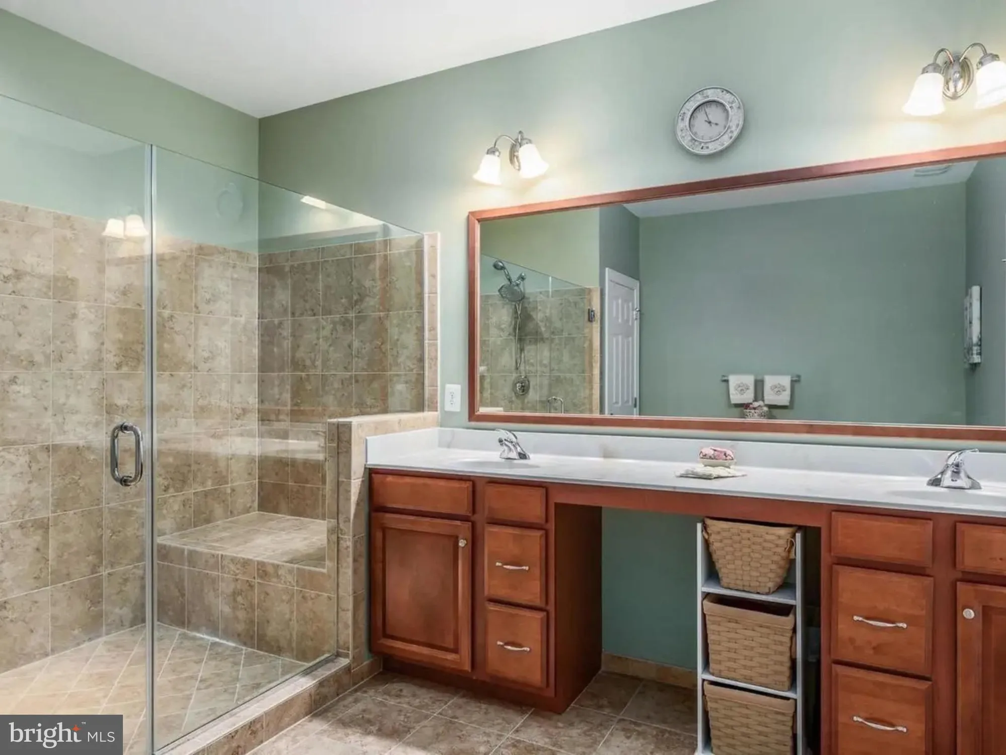 Property Slideshow image 23 of 39 | 44557 granite run ter, Ashburn, VA, 20147