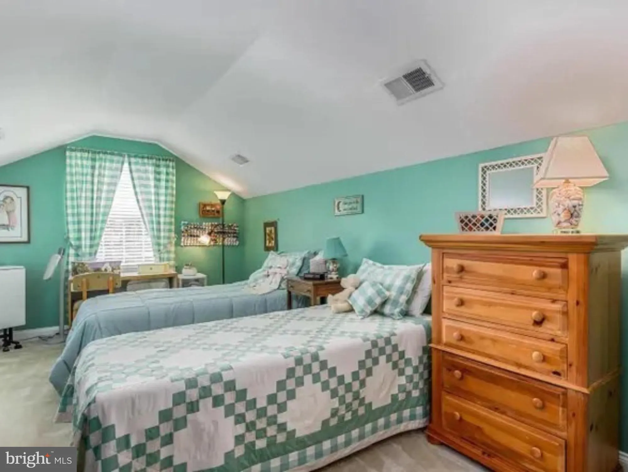 Property Slideshow image 30 of 39 | 44557 granite run ter, Ashburn, VA, 20147