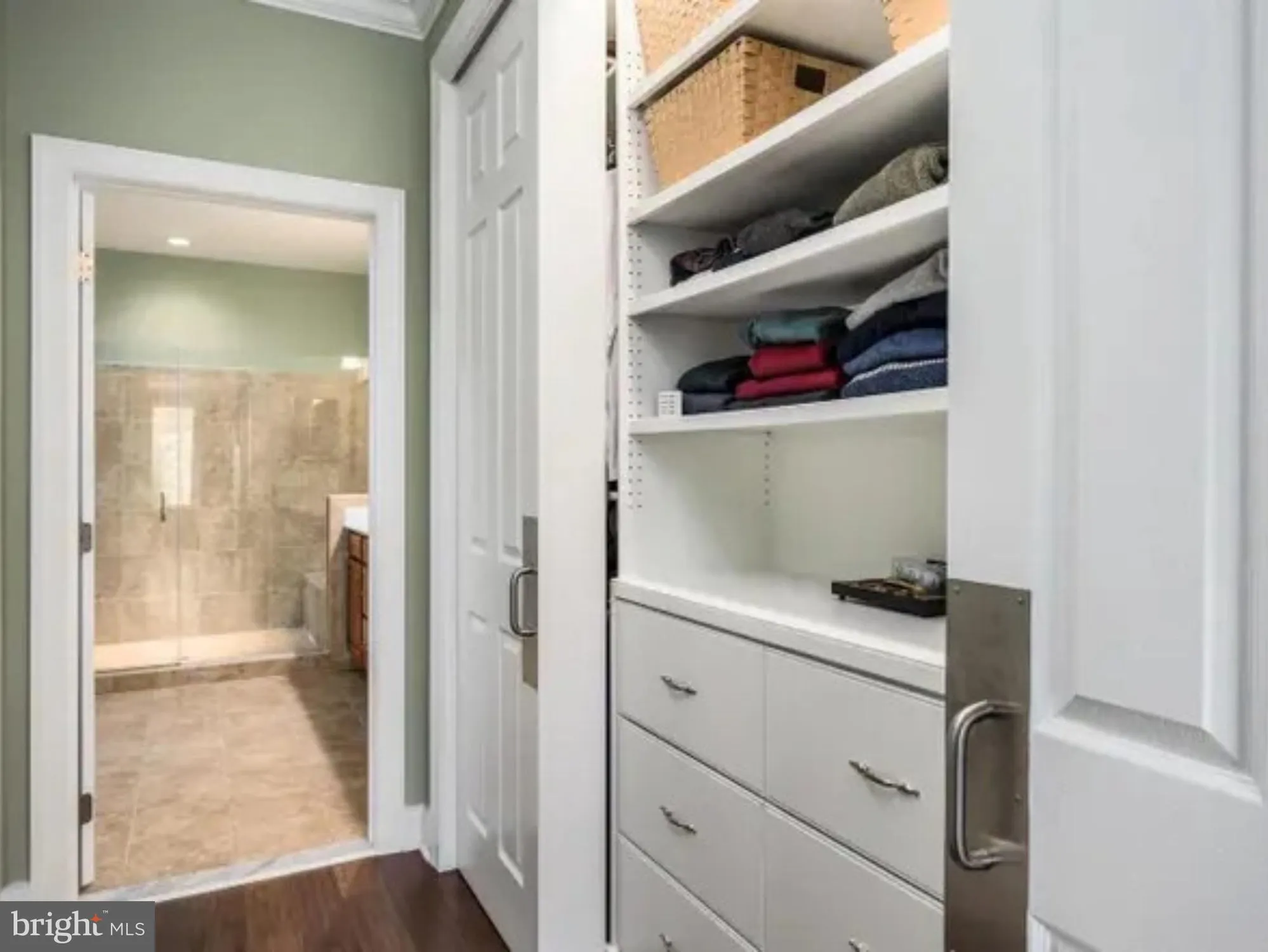 Property Slideshow image 24 of 39 | 44557 granite run ter, Ashburn, VA, 20147