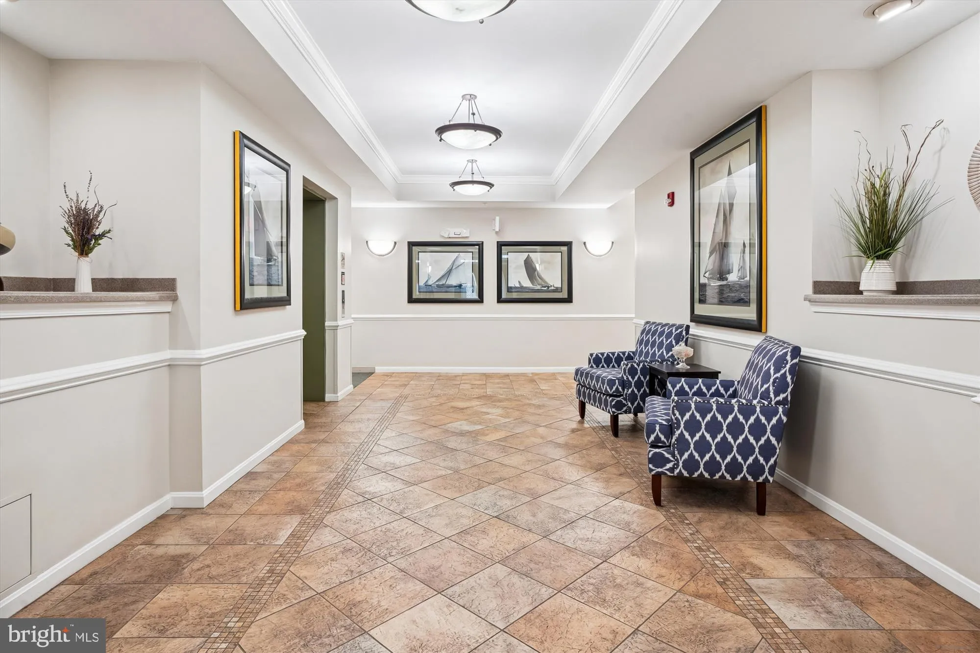 Property Slideshow image 8 of 47 | 411 hamlet club dr unit 304, Edgewater, MD, 21037