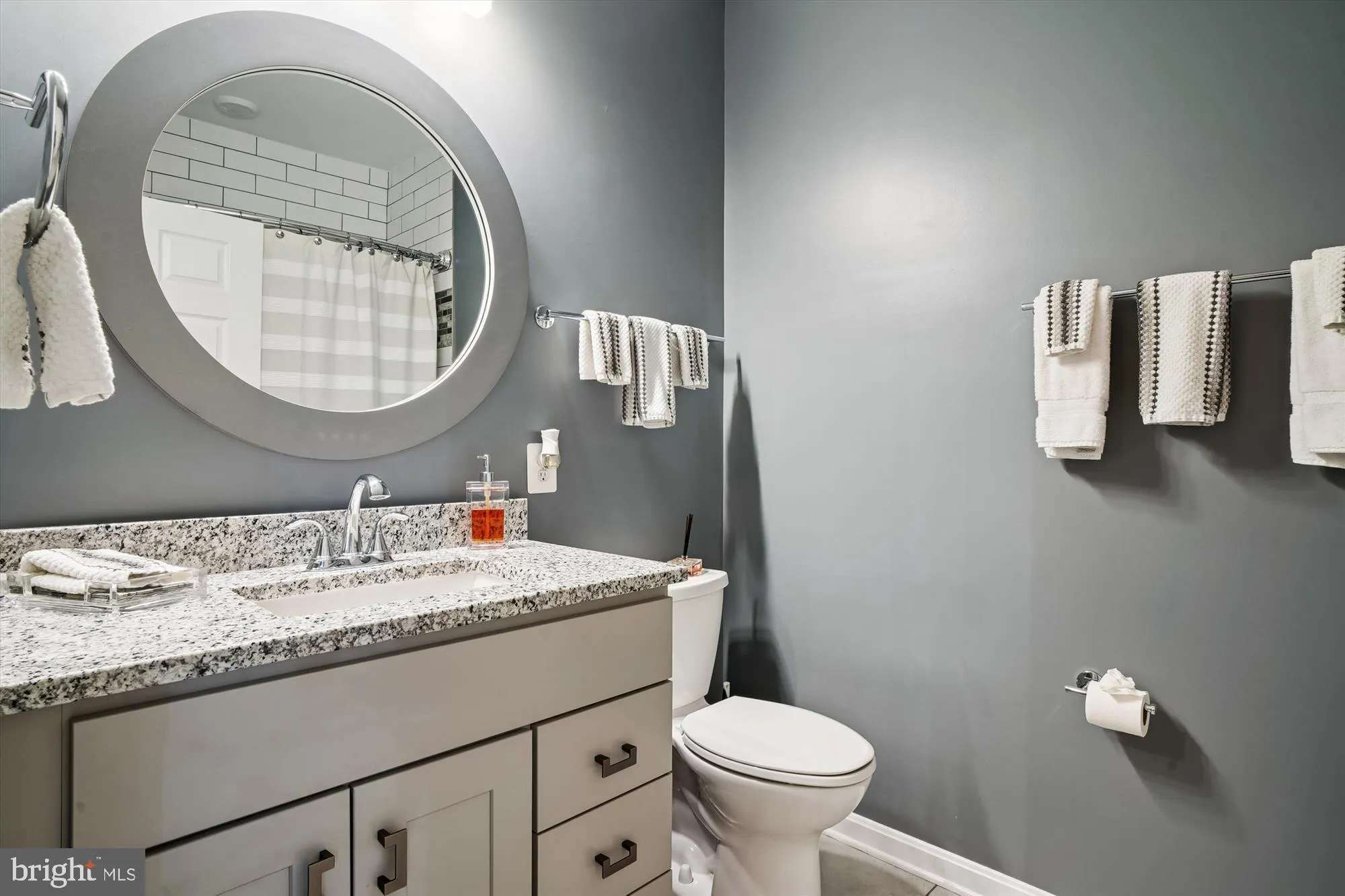 Property Slideshow image 34 of 47 | 411 hamlet club dr unit 304, Edgewater, MD, 21037