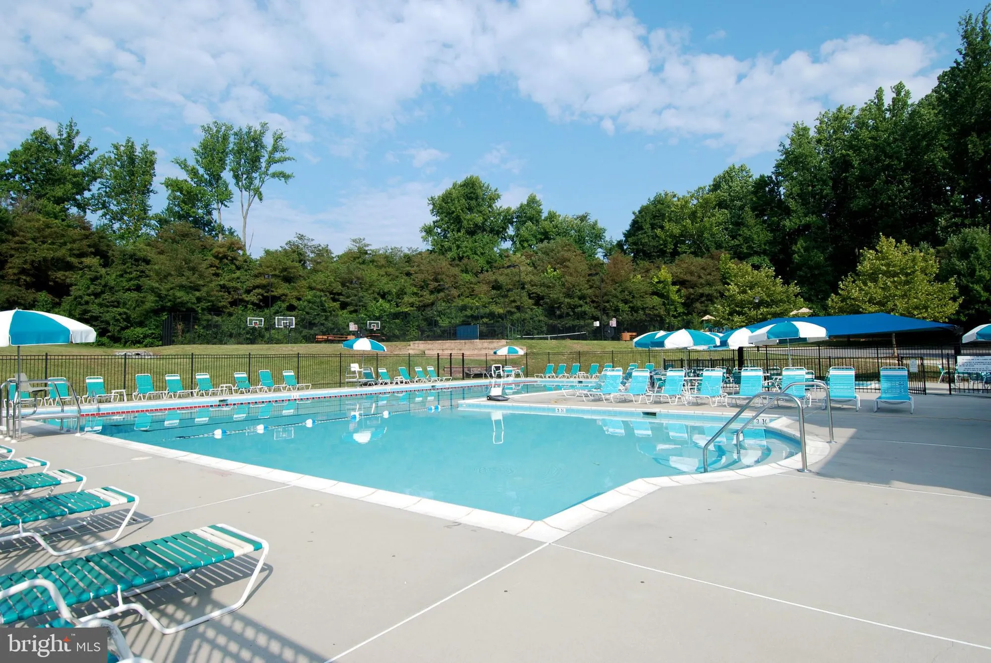 Property Slideshow image 42 of 47 | 411 hamlet club dr unit 304, Edgewater, MD, 21037