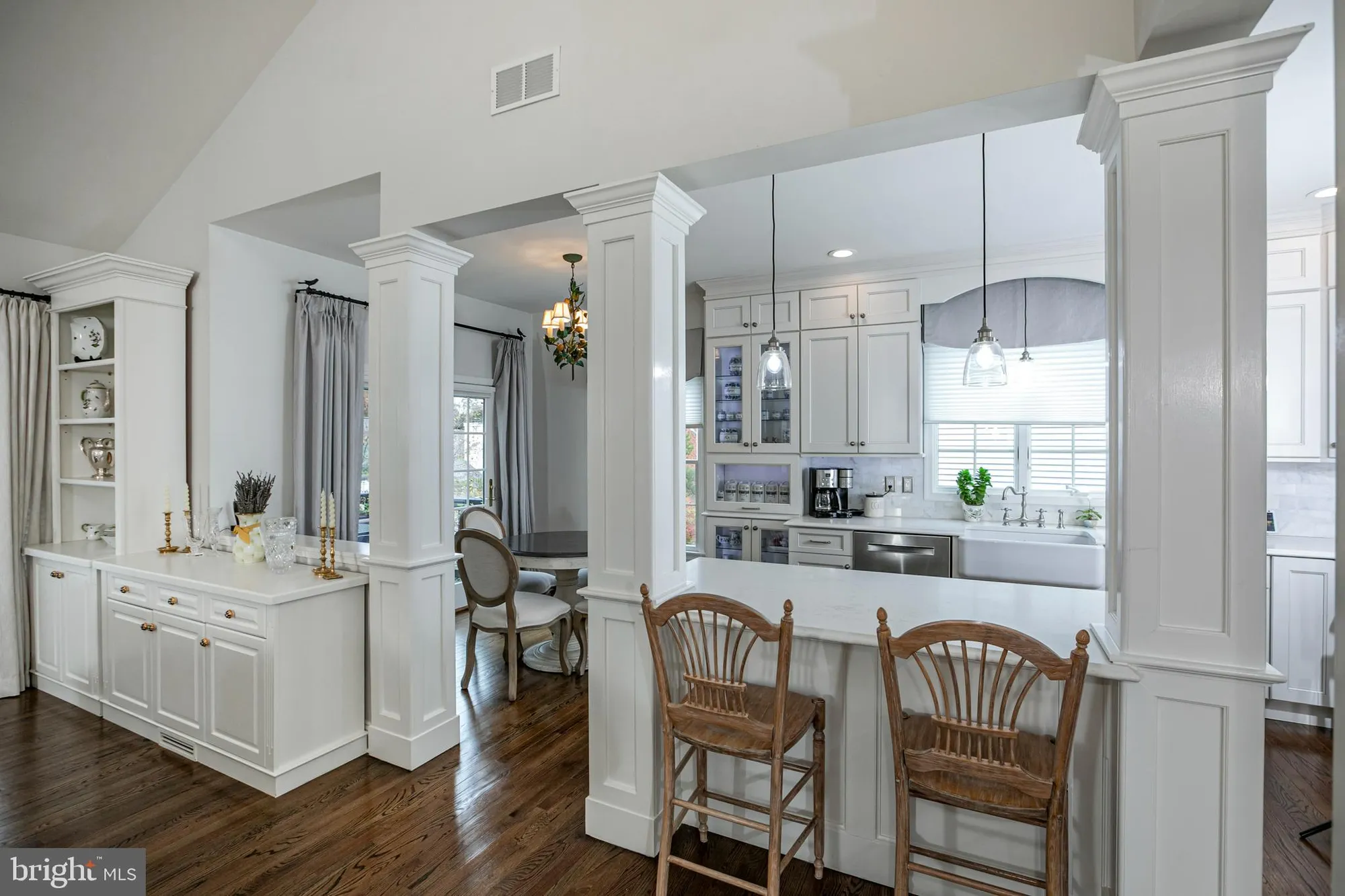 Property Slideshow image 14 of 42 | 6 otter creek rd, Skillman, NJ, 08558