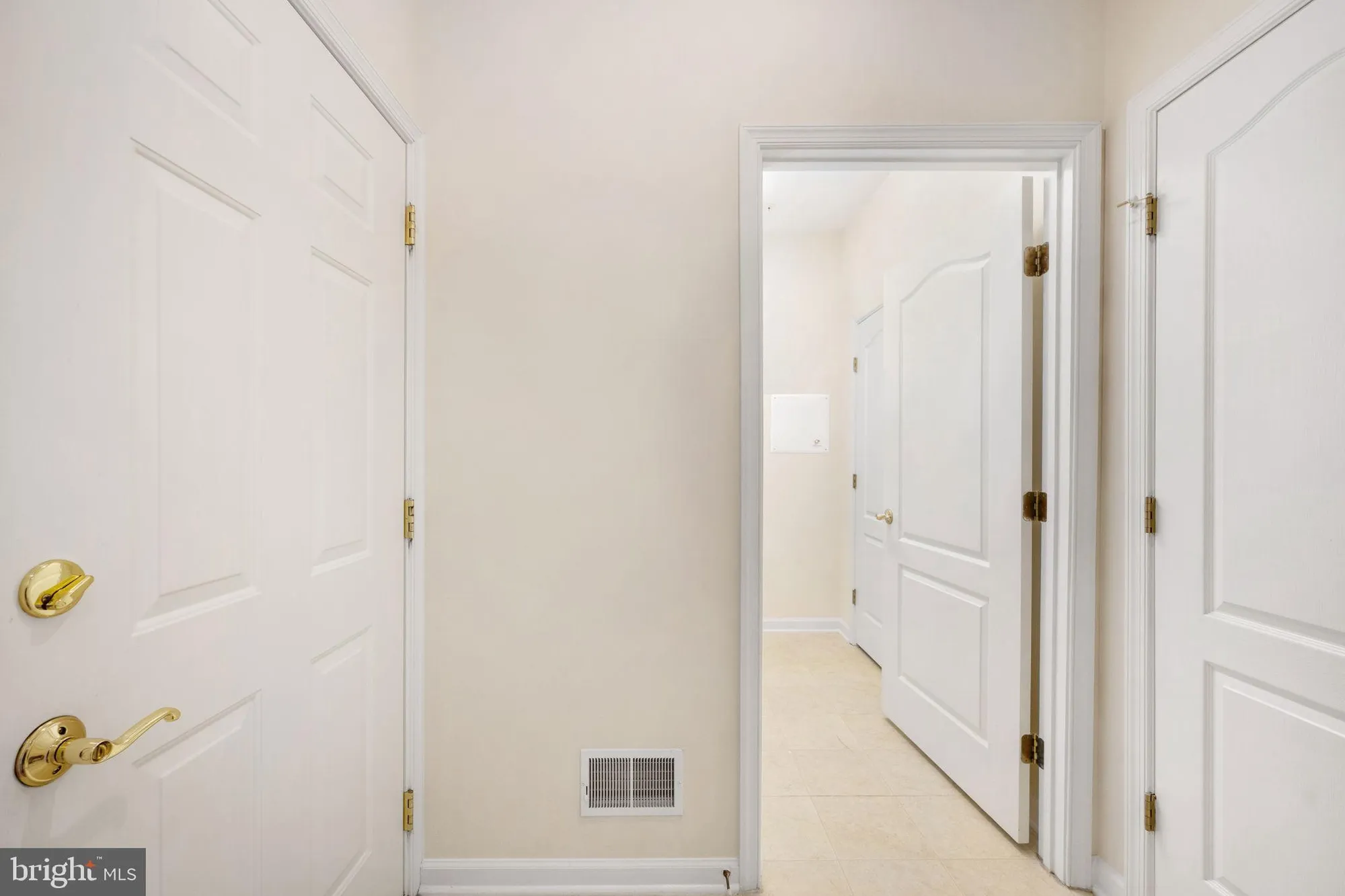 Property Slideshow image 41 of 90 | 20 harborton ln # 15-4, Fredericksburg, VA, 22406