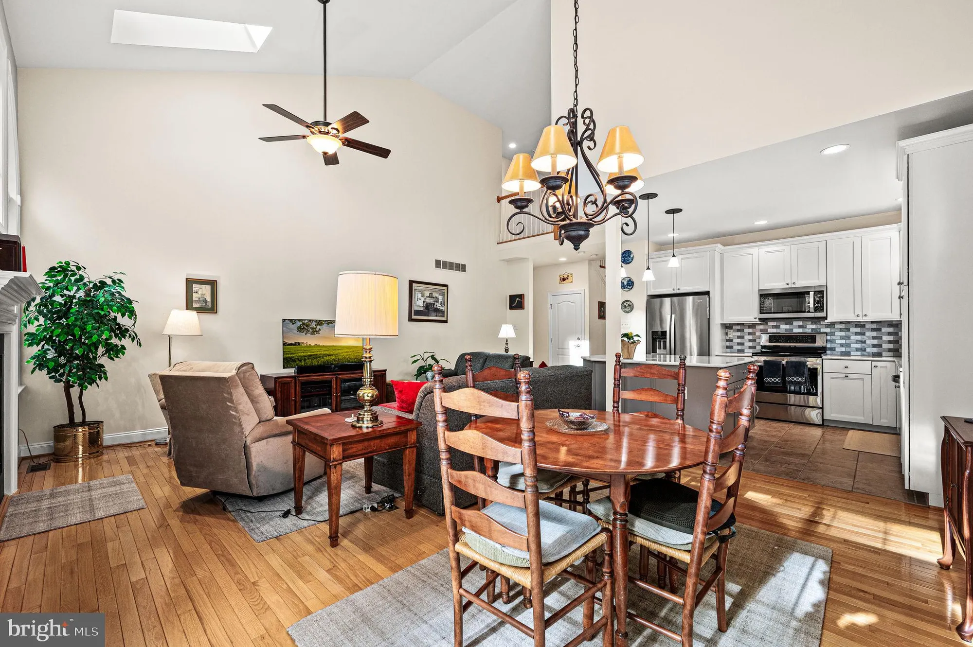 Property Slideshow image 14 of 49 | 524 hodgson cir, West Grove, PA, 19390