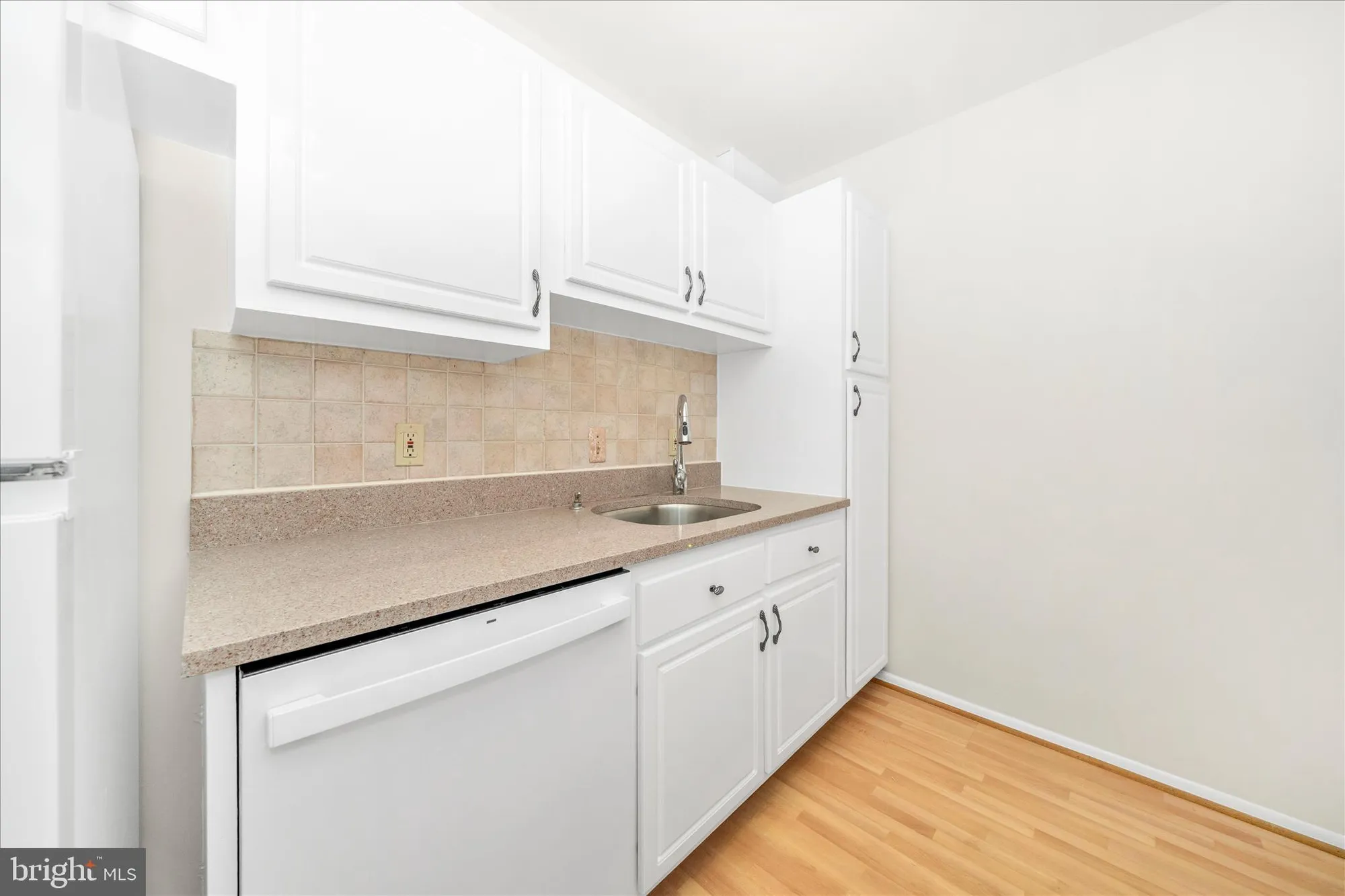 Property Slideshow image 20 of 78 | 3101 farnborough ct # 257b, Silver Spring, MD, 20906