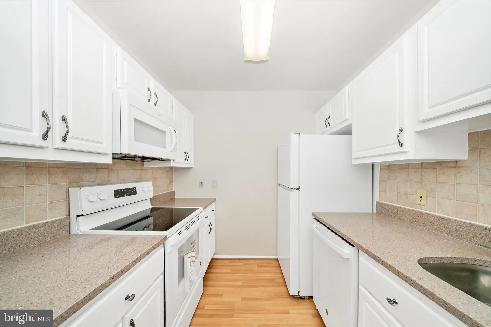 Property Slideshow image 17 of 78 | 3101 farnborough ct # 257b, Silver Spring, MD, 20906