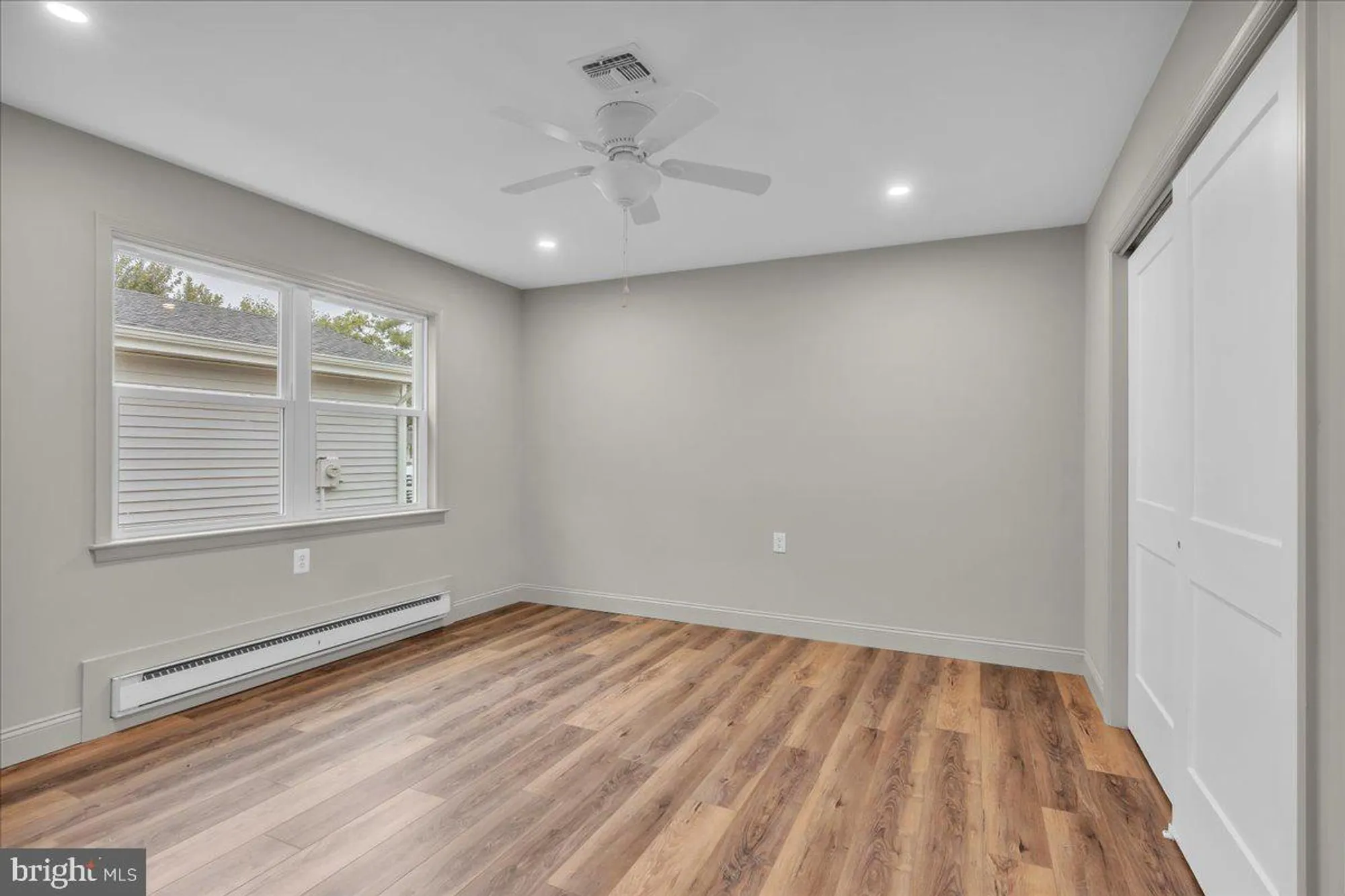 Property Slideshow image 17 of 24 | 39 chelsea pl, Southampton, NJ, 08088