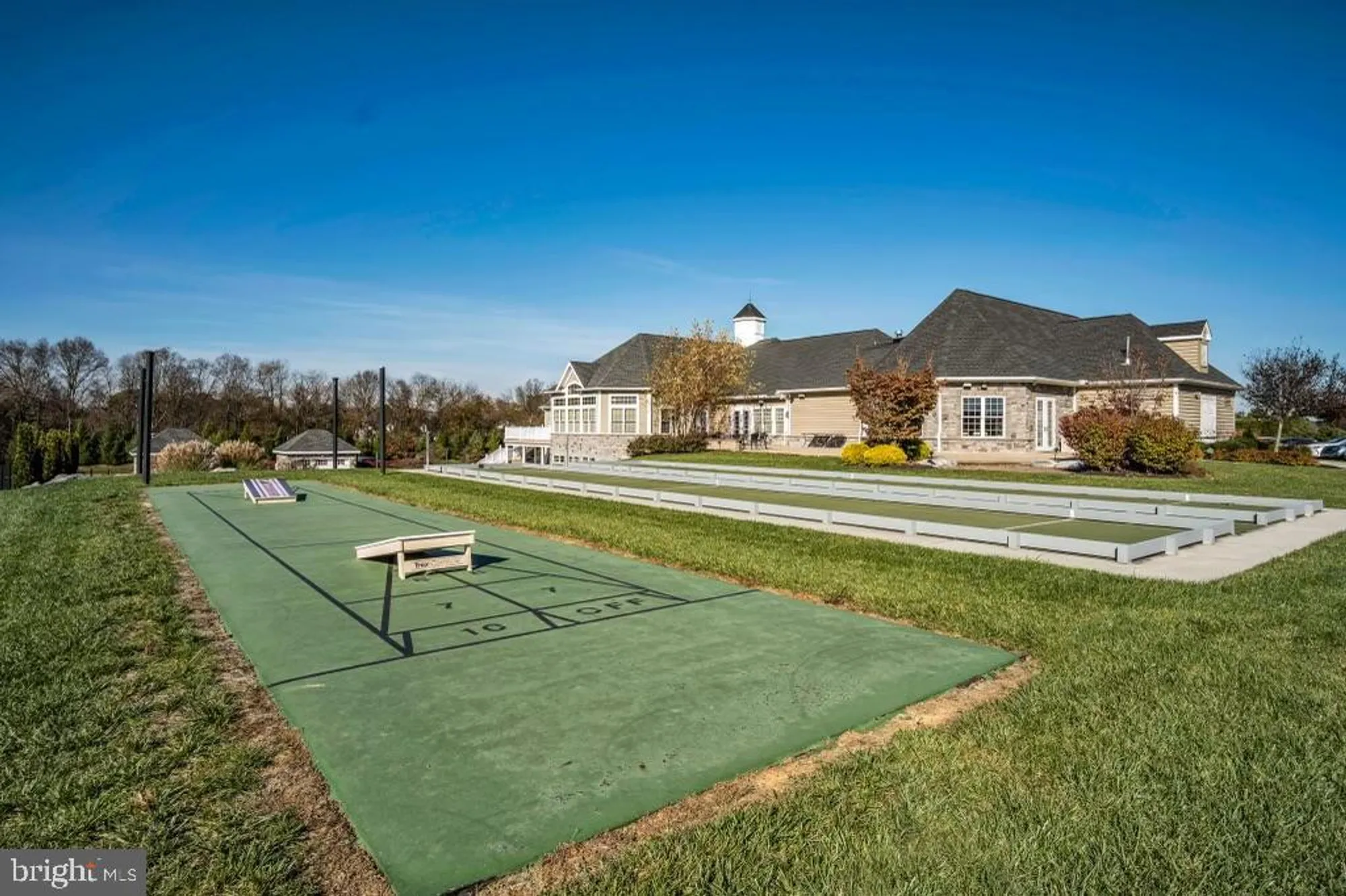 Property Slideshow image 39 of 40 | 153 james madison dr, Mechanicsburg, PA, 17050