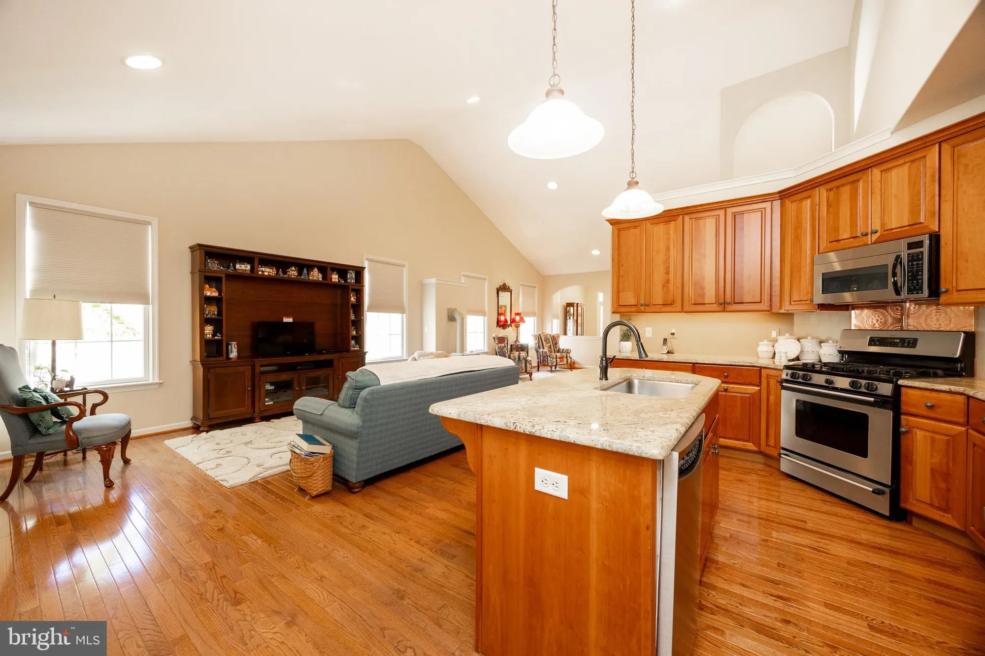 Property Slideshow image 16 of 36 | 14 s henley dr, Avondale, PA, 19311