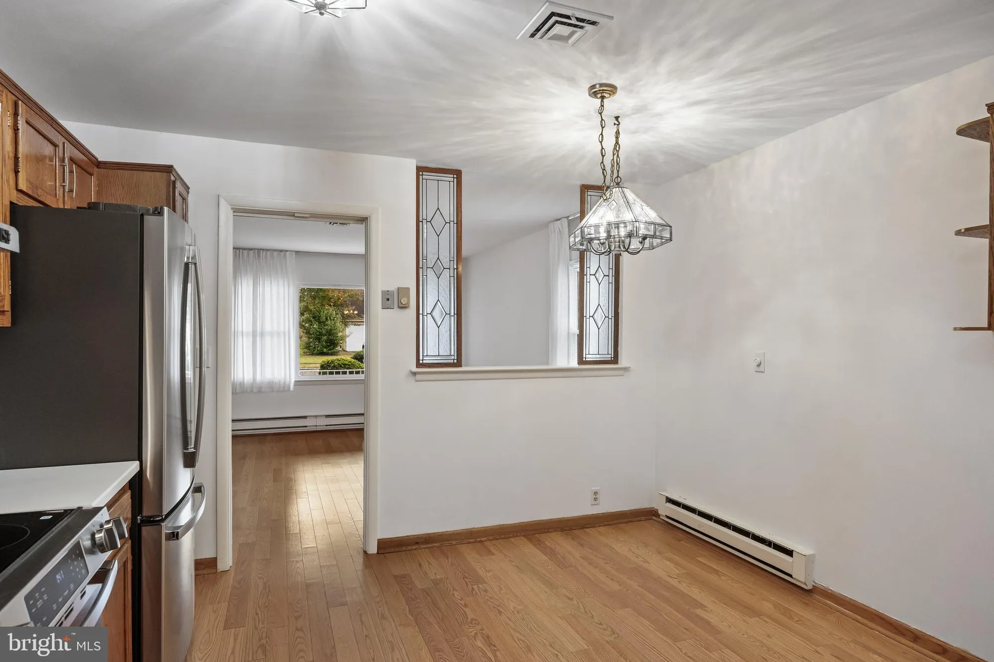 Property Slideshow image 10 of 25 | 81 sheffield pl, Southampton, NJ, 08088