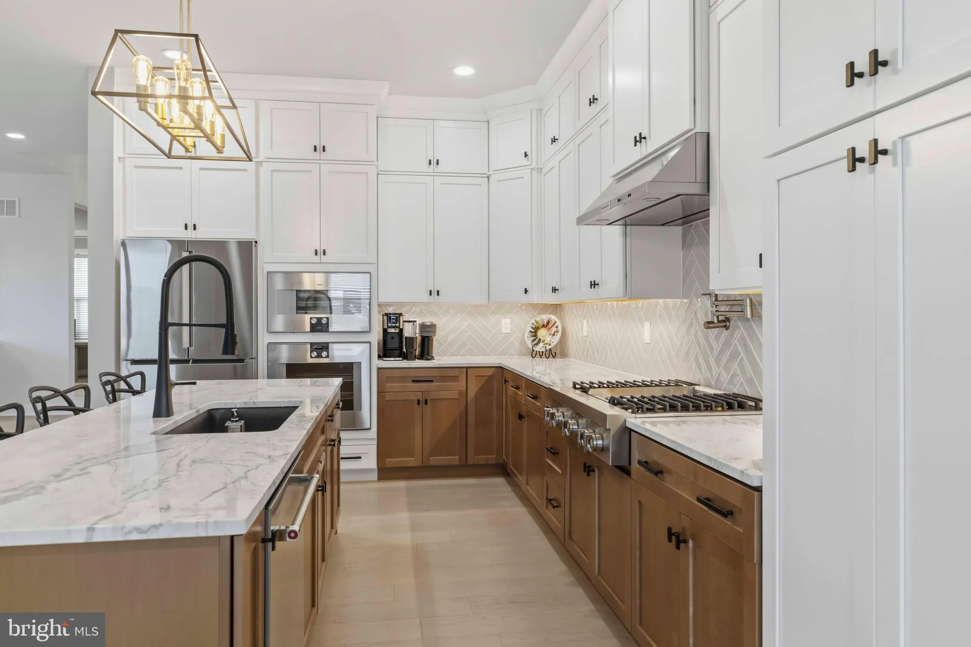 Property Slideshow image 17 of 46 | 254 nelson dr, Ambler, PA, 19002