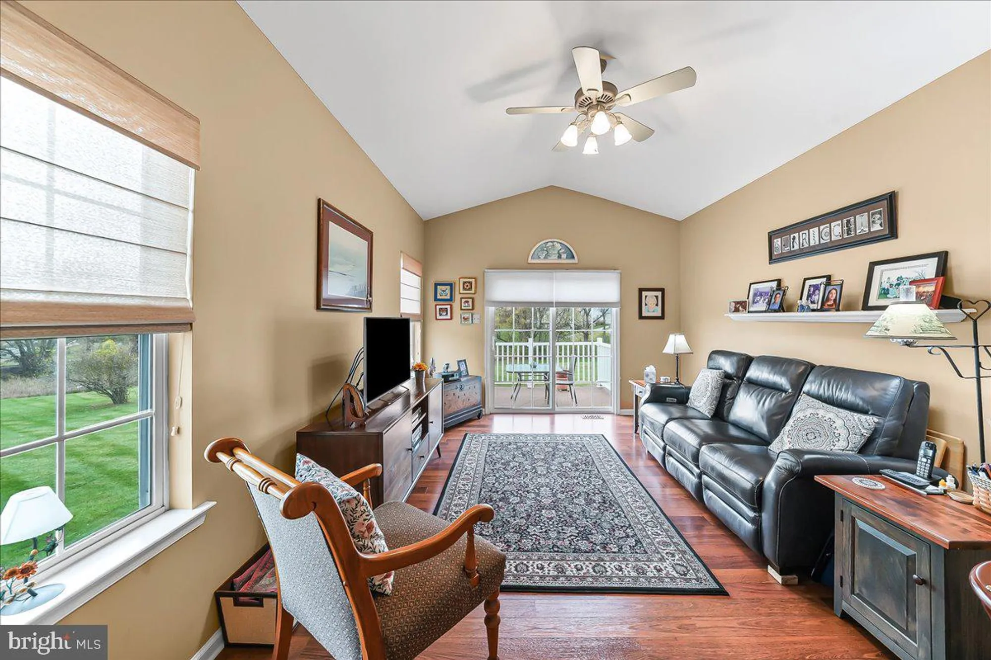 Property Slideshow image 14 of 32 | 453 e glenview dr, West Grove, PA, 19390