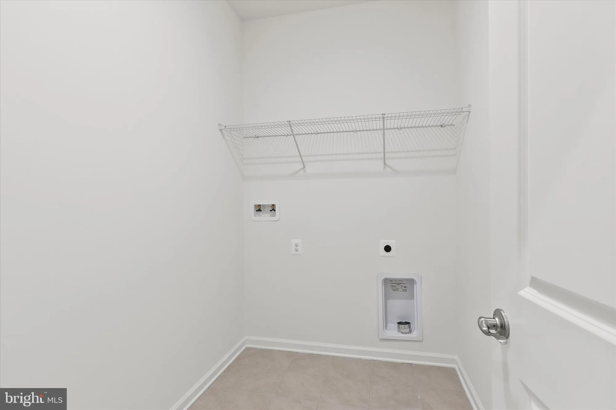 Property Slideshow image 6 of 37 | 380 scranton ln, Ocean View, DE, 19970