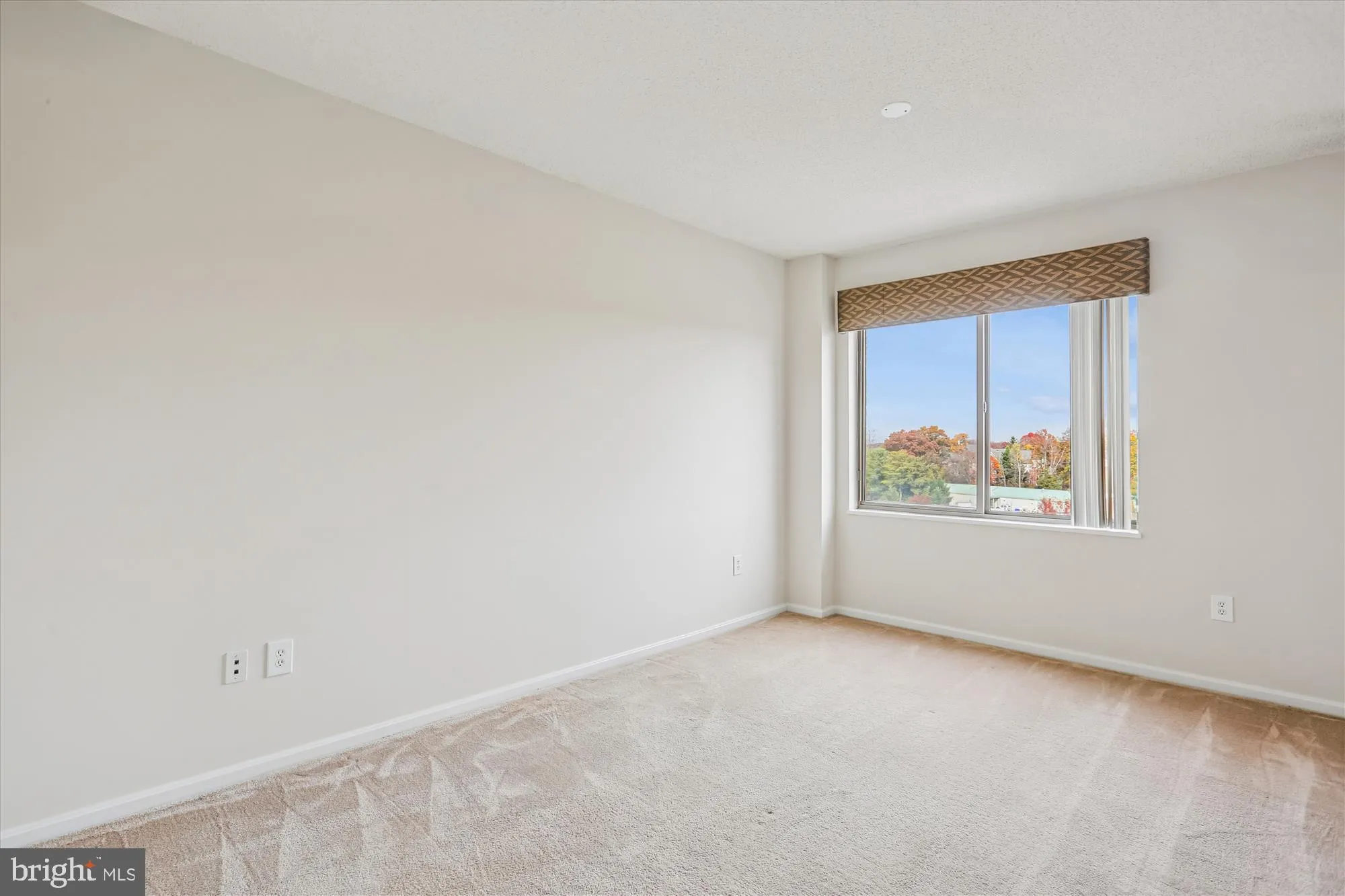 Property Slideshow image 44 of 97 | 3210 n leisure world blvd apt 610, Silver Spring, MD, 20906