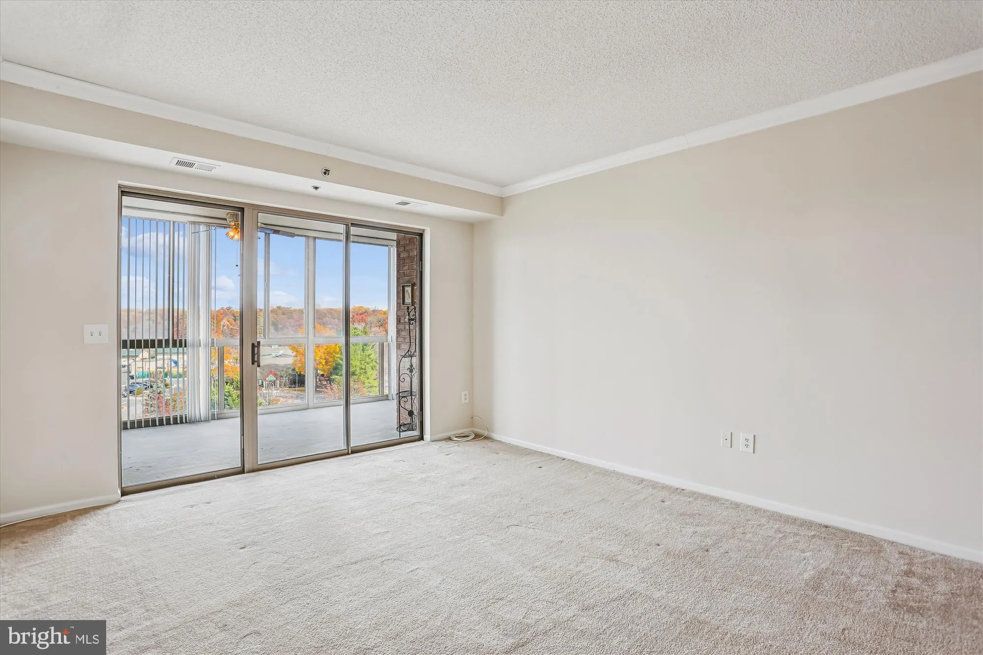 Property Slideshow image 20 of 97 | 3210 n leisure world blvd apt 610, Silver Spring, MD, 20906