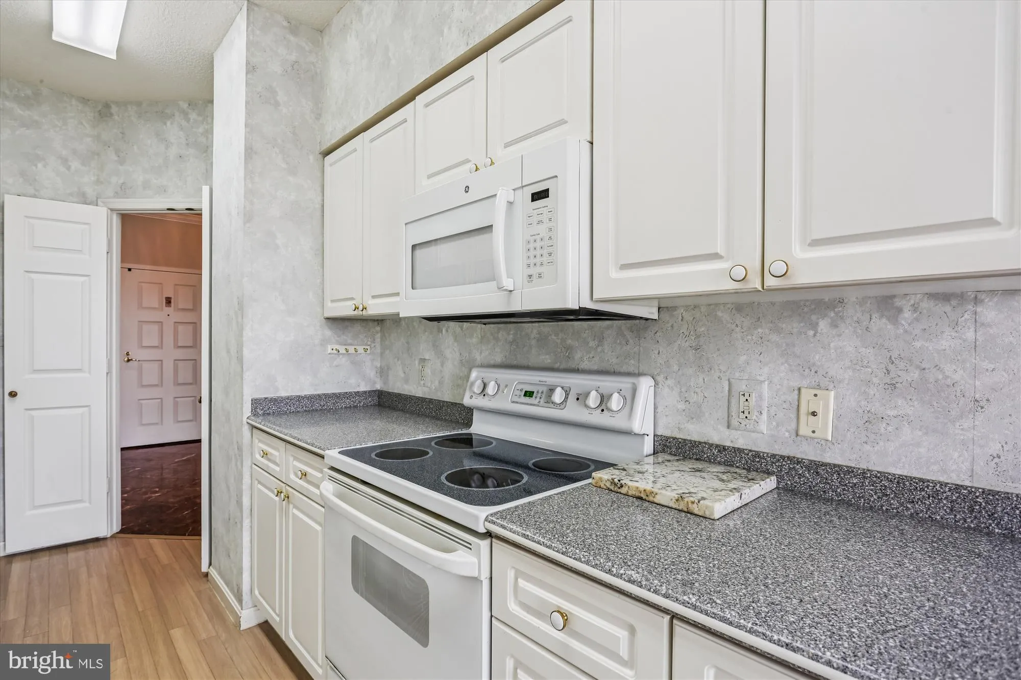 Property Slideshow image 12 of 97 | 3210 n leisure world blvd apt 610, Silver Spring, MD, 20906