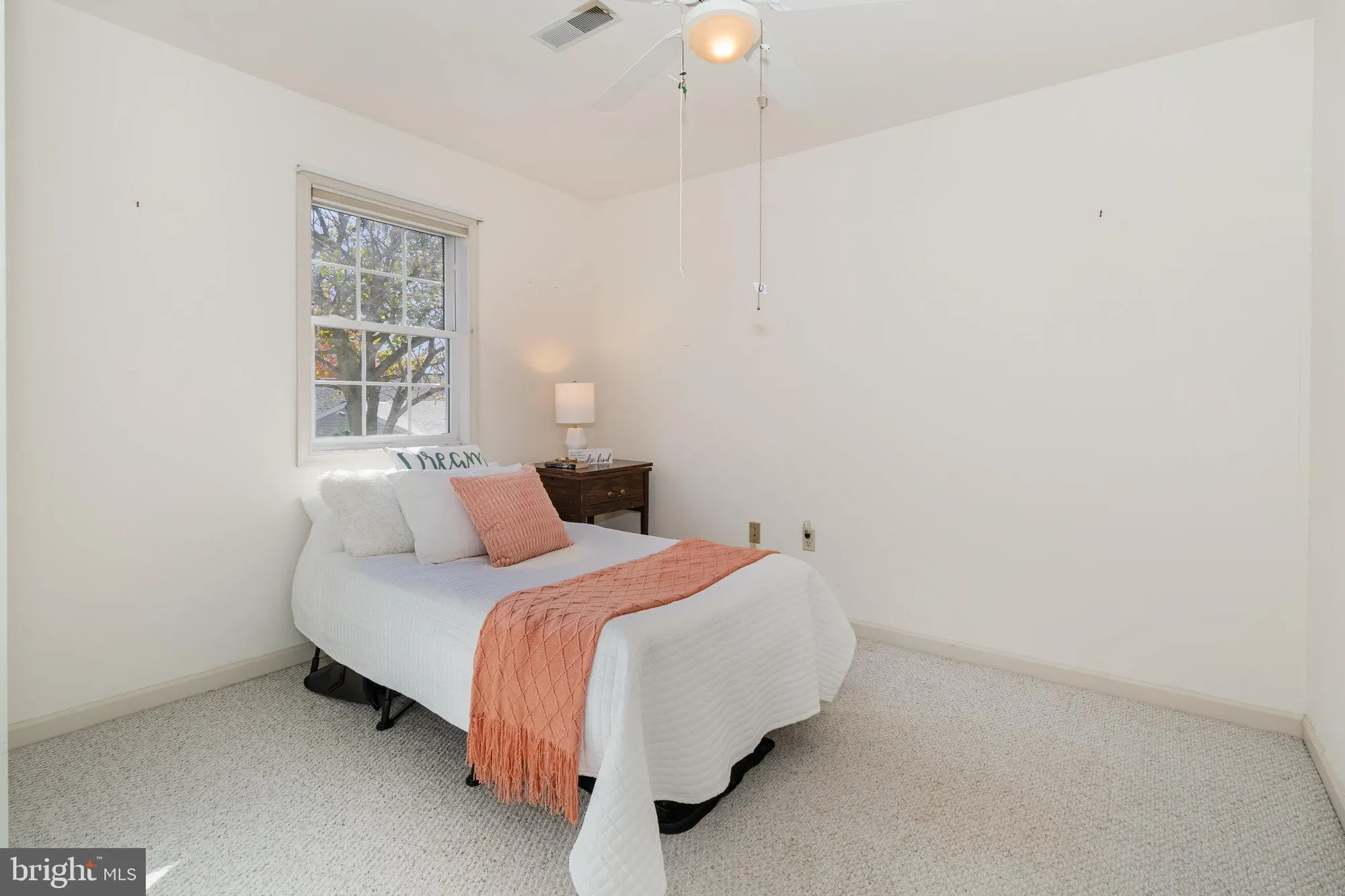 Property Slideshow image 20 of 39 | 15 lakeview dr, Myerstown, PA, 17067