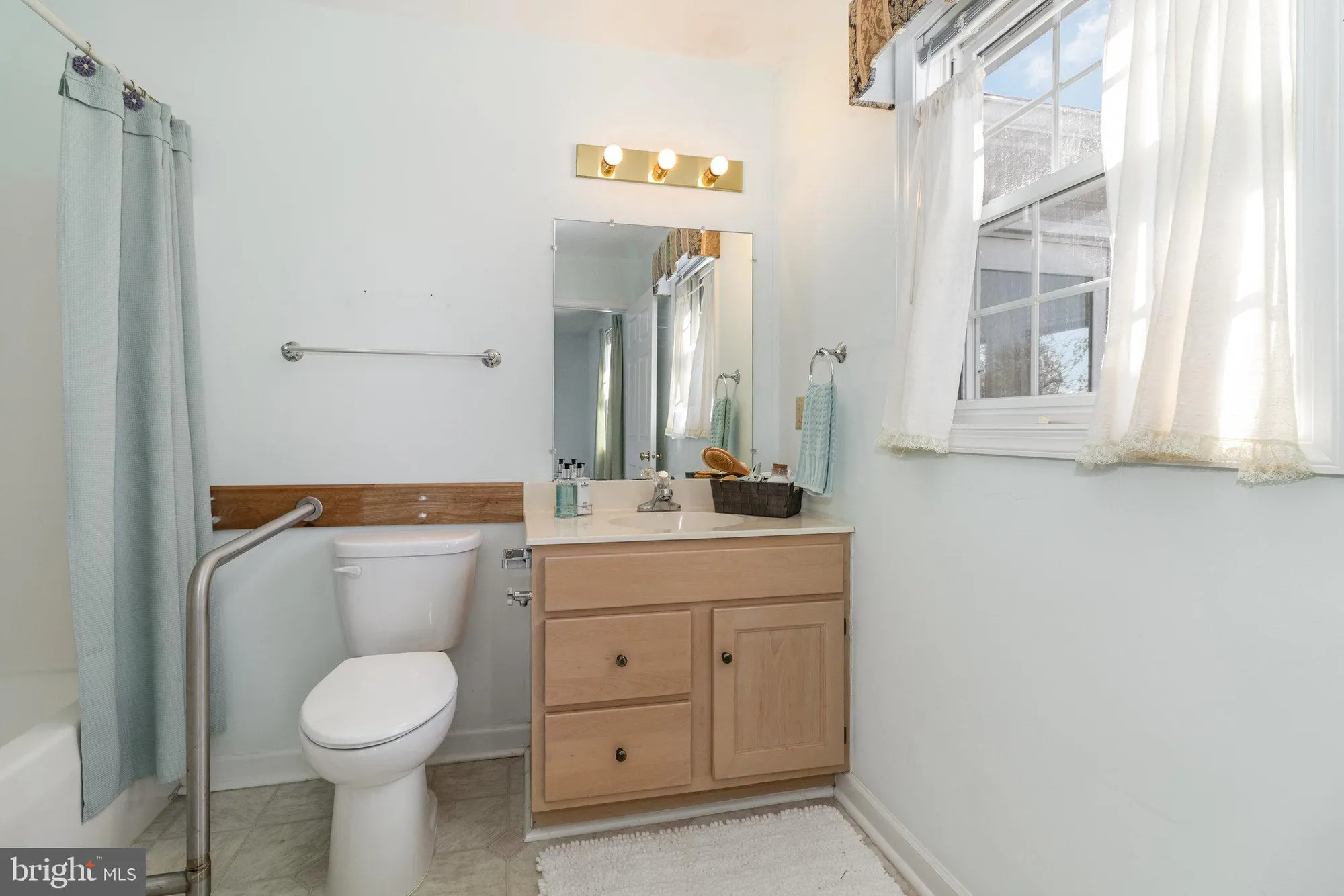 Property Slideshow image 25 of 39 | 15 lakeview dr, Myerstown, PA, 17067