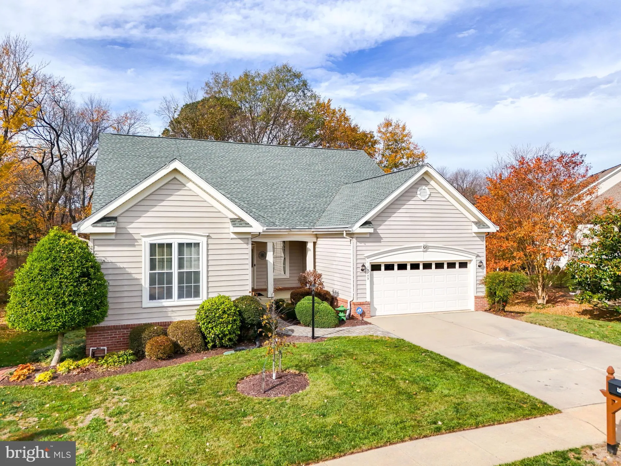 Property Slideshow image 1 of 51 | 13753 tuscarora ct, Gainesville, VA, 20155