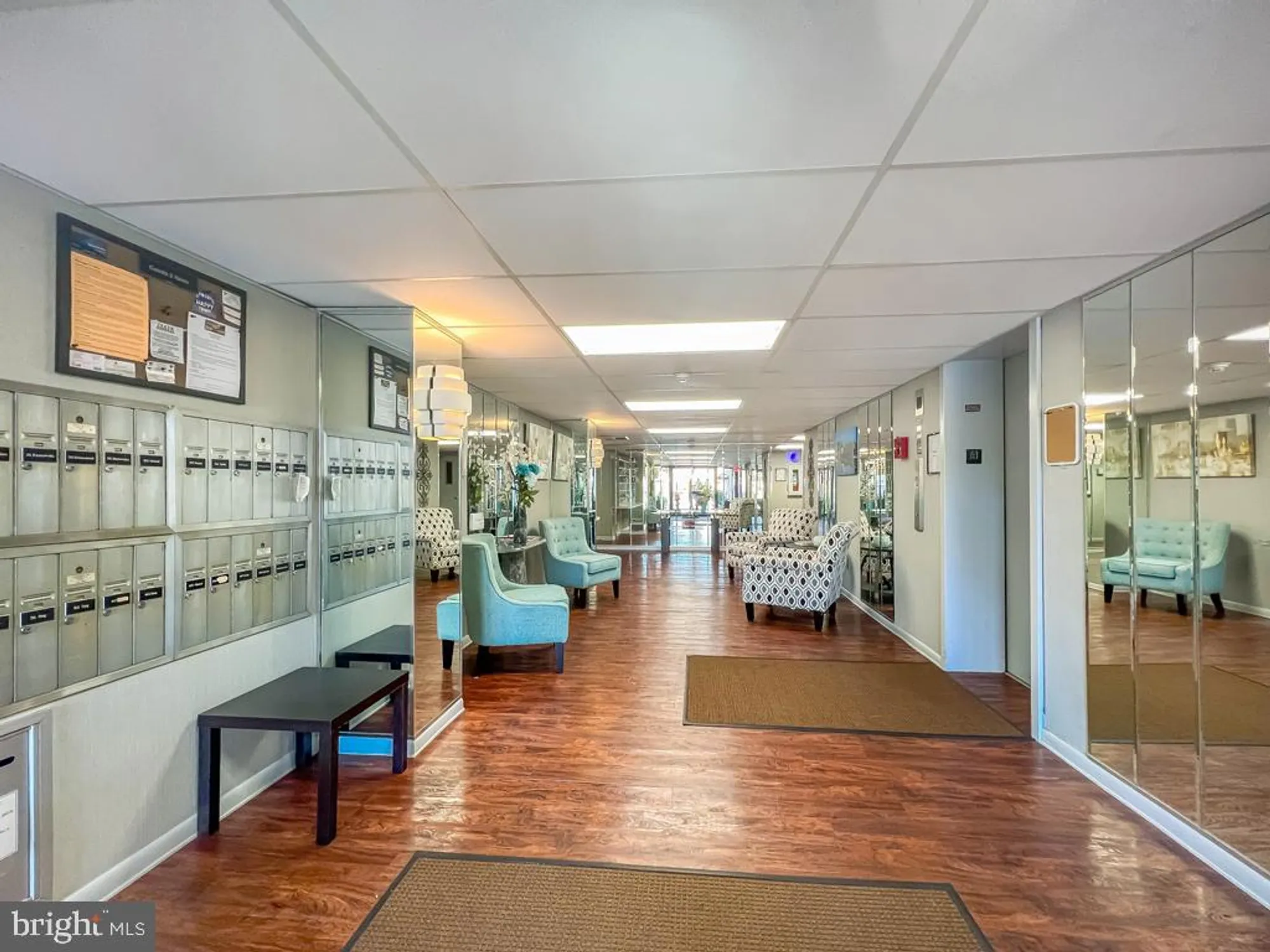 Property Slideshow image 6 of 17 | 6204 delaire landing rd 204, Philadelphia, PA, 19114