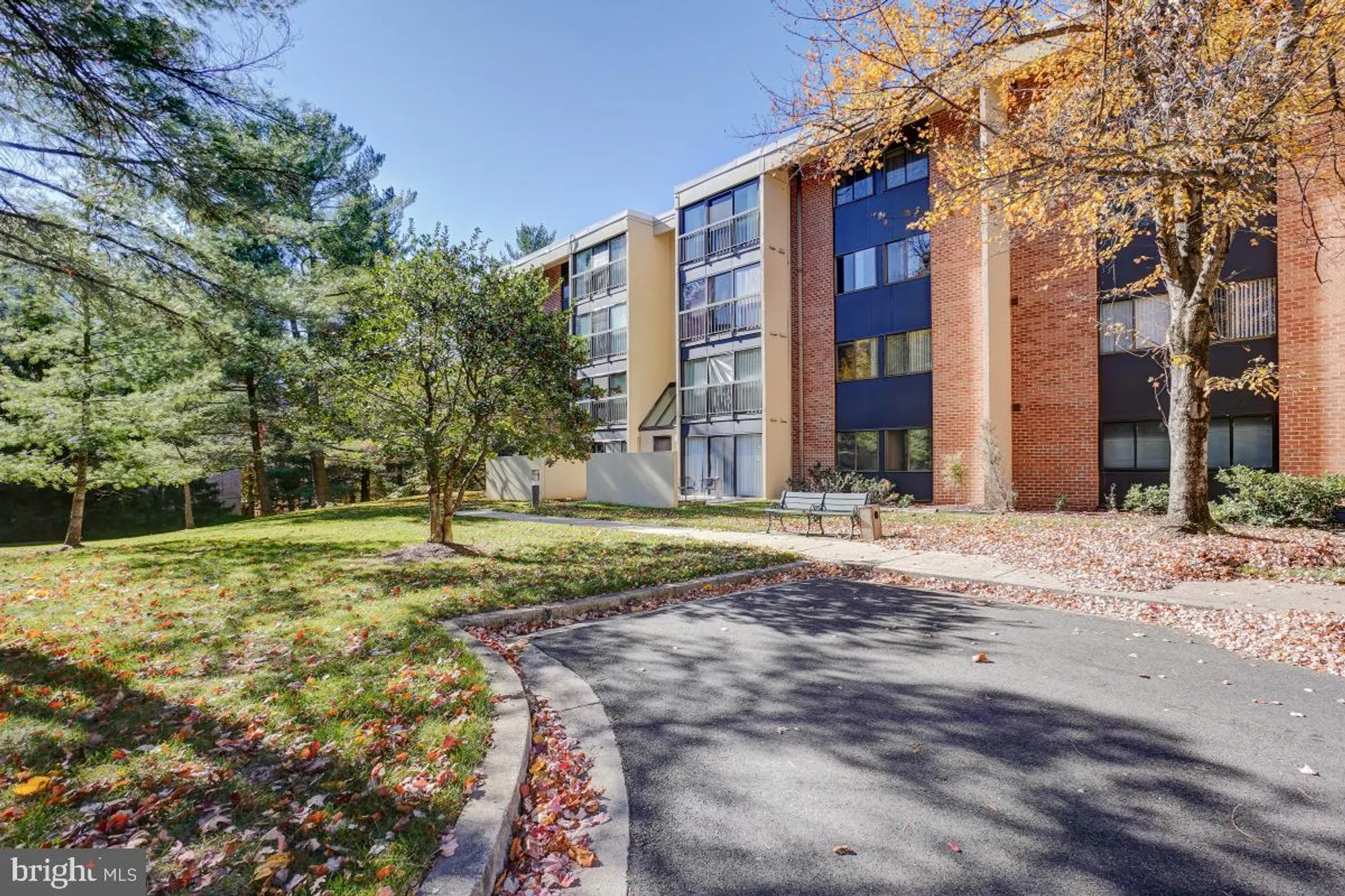 Property Slideshow image 33 of 34 | 2921 n leisure world blvd 1-226, Silver Spring, MD, 20906