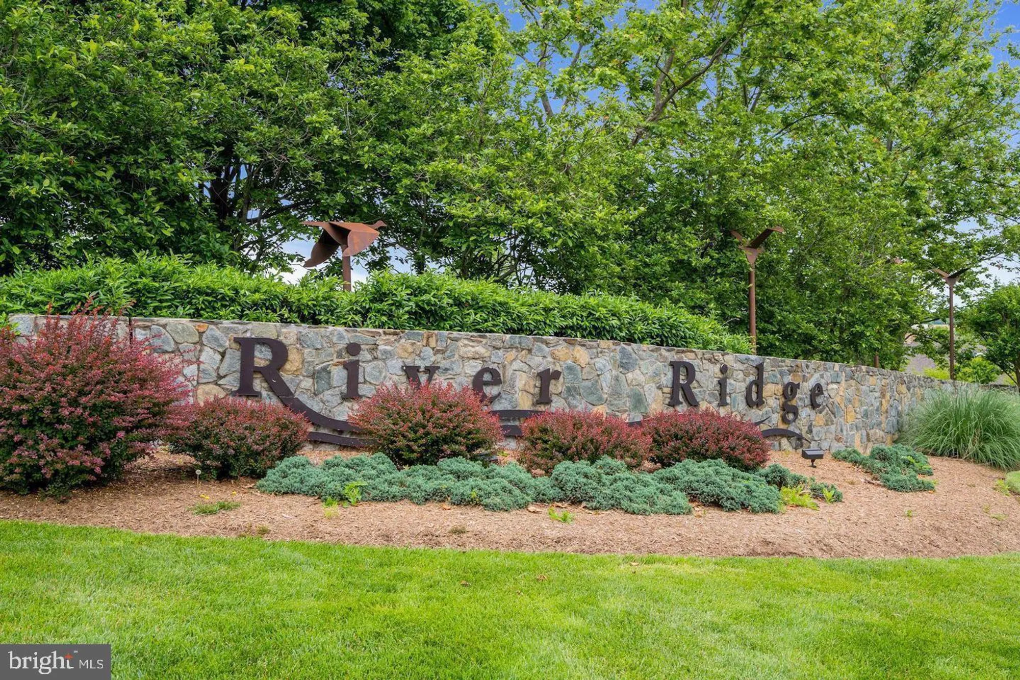 Property Slideshow image 9 of 12 | 12165 eddystone ct, Woodbridge, VA, 22192