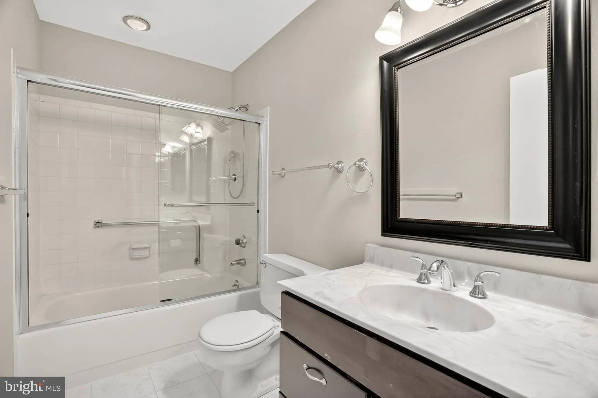Property Slideshow image 26 of 32 | 3416 island creek ct 127-c, Silver Spring, MD, 20906