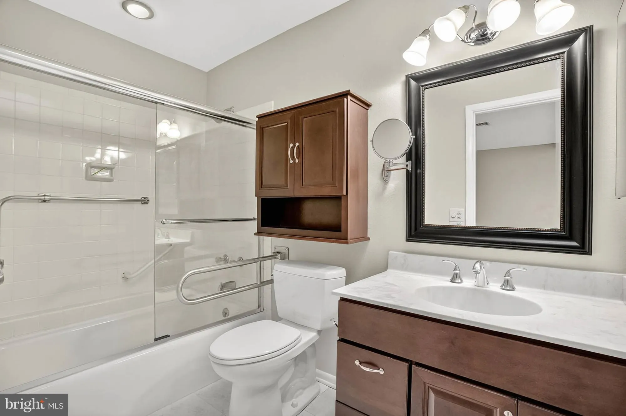 Property Slideshow image 23 of 32 | 3416 island creek ct 127-c, Silver Spring, MD, 20906