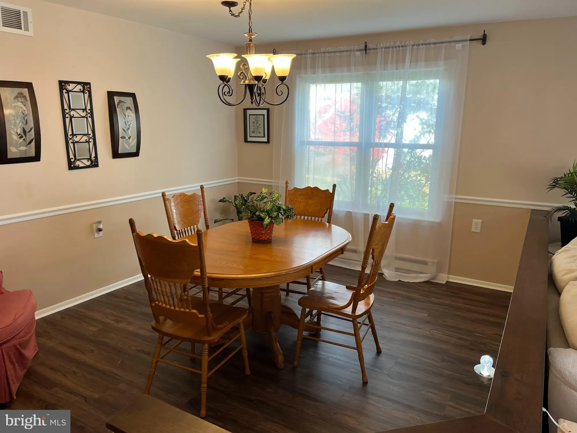 Property Slideshow image 15 of 30 | 53 finchley ct, Southampton, NJ, 08088