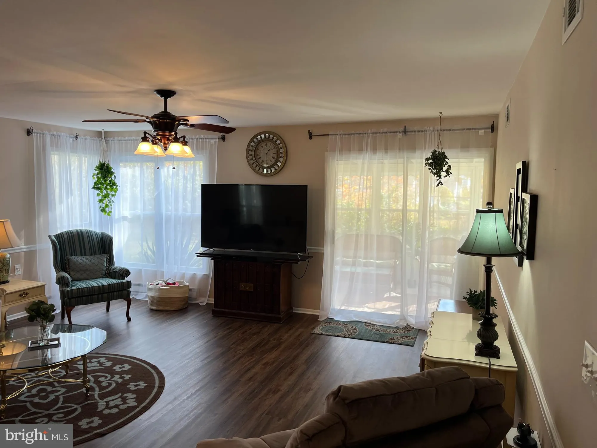 Property Slideshow image 20 of 30 | 53 finchley ct, Southampton, NJ, 08088