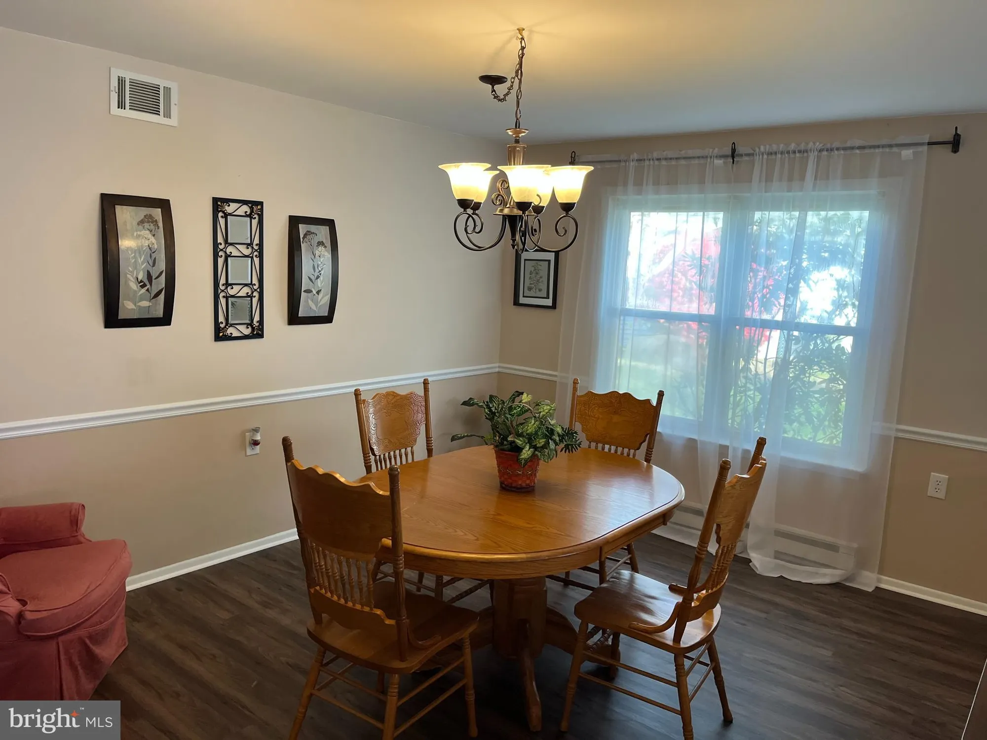 Property Slideshow image 16 of 30 | 53 finchley ct, Southampton, NJ, 08088