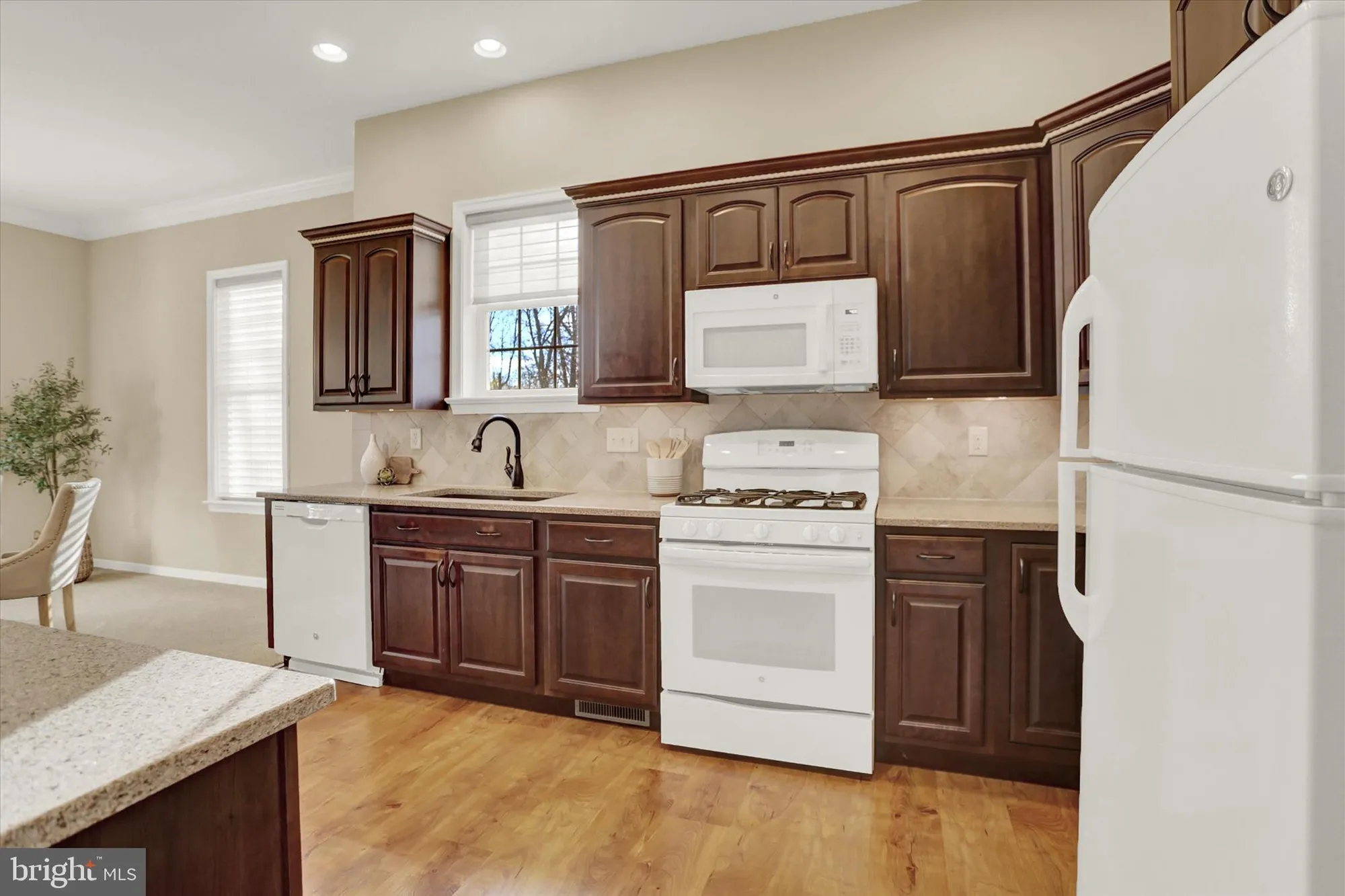 Property Slideshow image 9 of 54 | 226 carmella dr, Mechanicsburg, PA, 17050