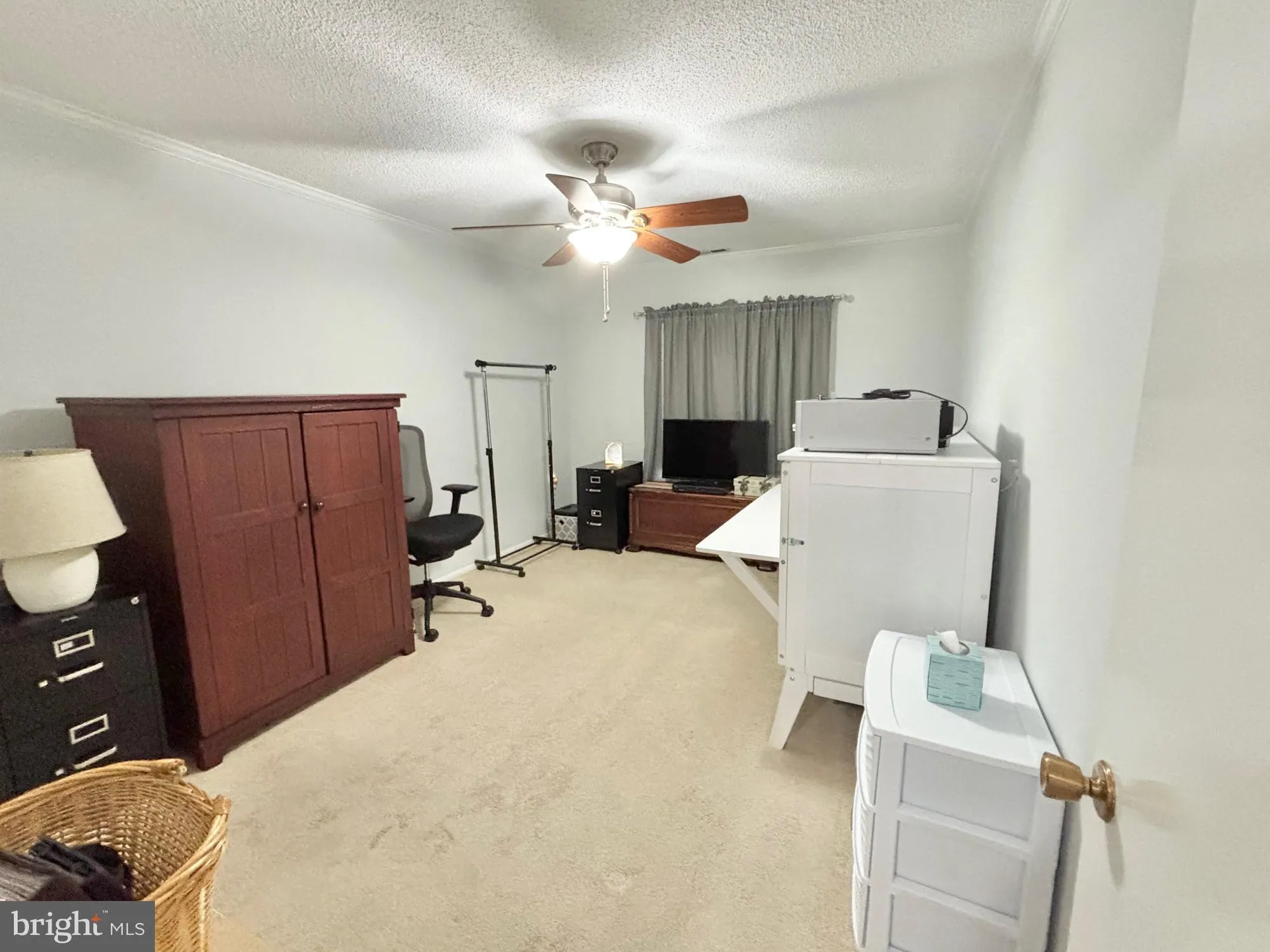 Property Slideshow image 19 of 27 | 15111 glade dr 12-3d, Silver Spring, MD, 20906