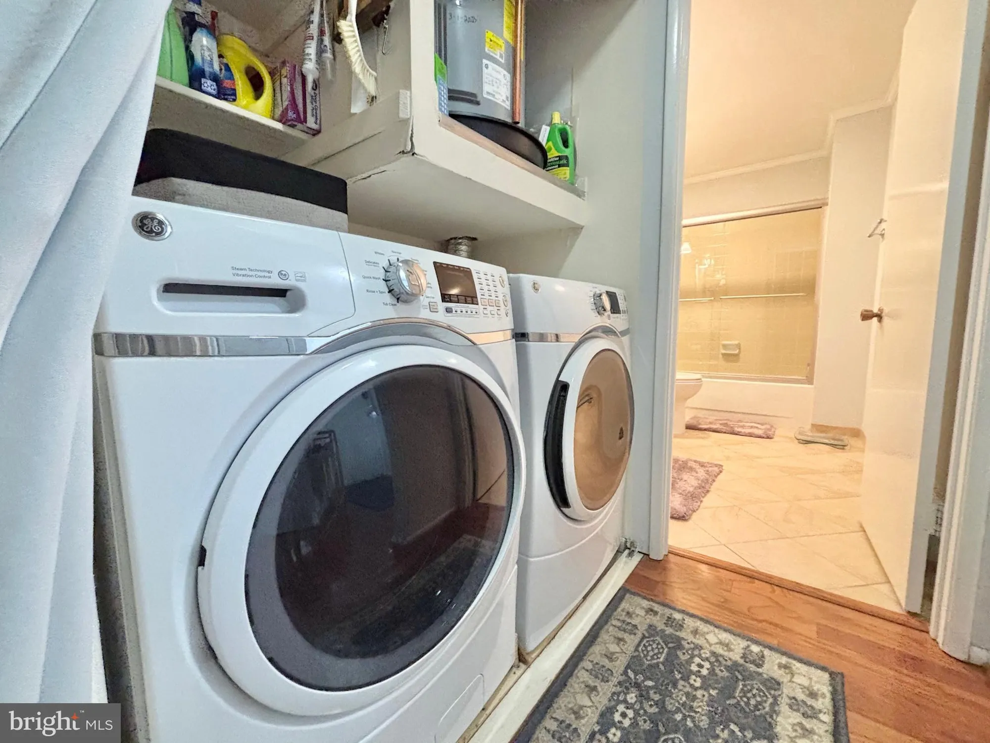 Property Slideshow image 21 of 27 | 15111 glade dr 12-3d, Silver Spring, MD, 20906