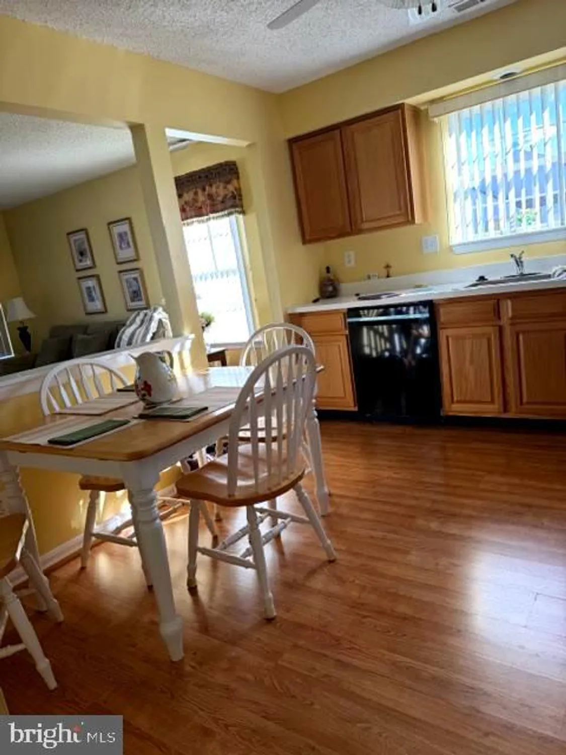 Property Slideshow image 7 of 11 | 734 virgin island dr, Williamstown, NJ, 08094